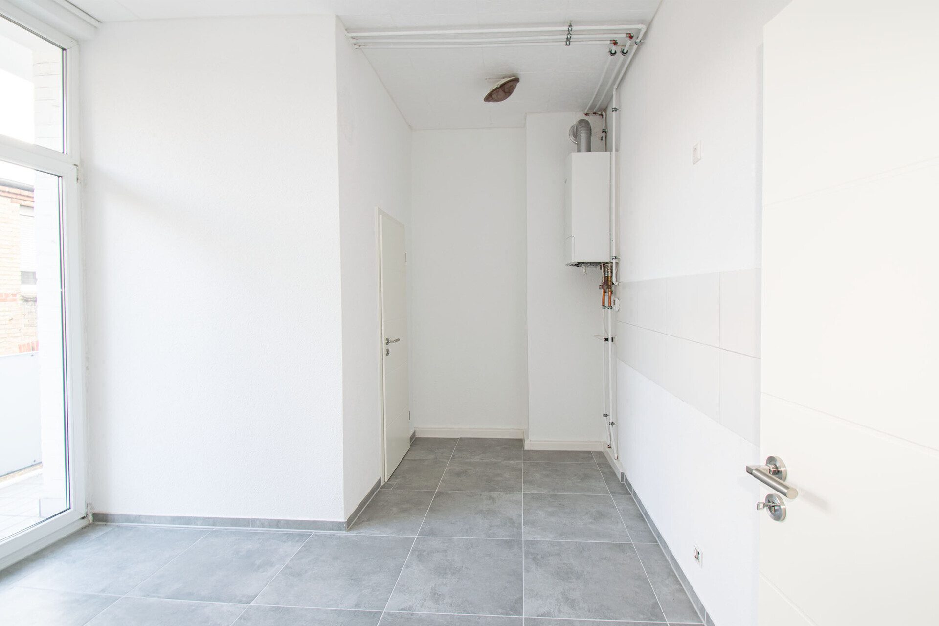 Immobilienangebot - Stuttgart - Alle - Stilvoll wohnen im Zentrum - renovierte 3-Zimmer-Wohnung in Toplage
