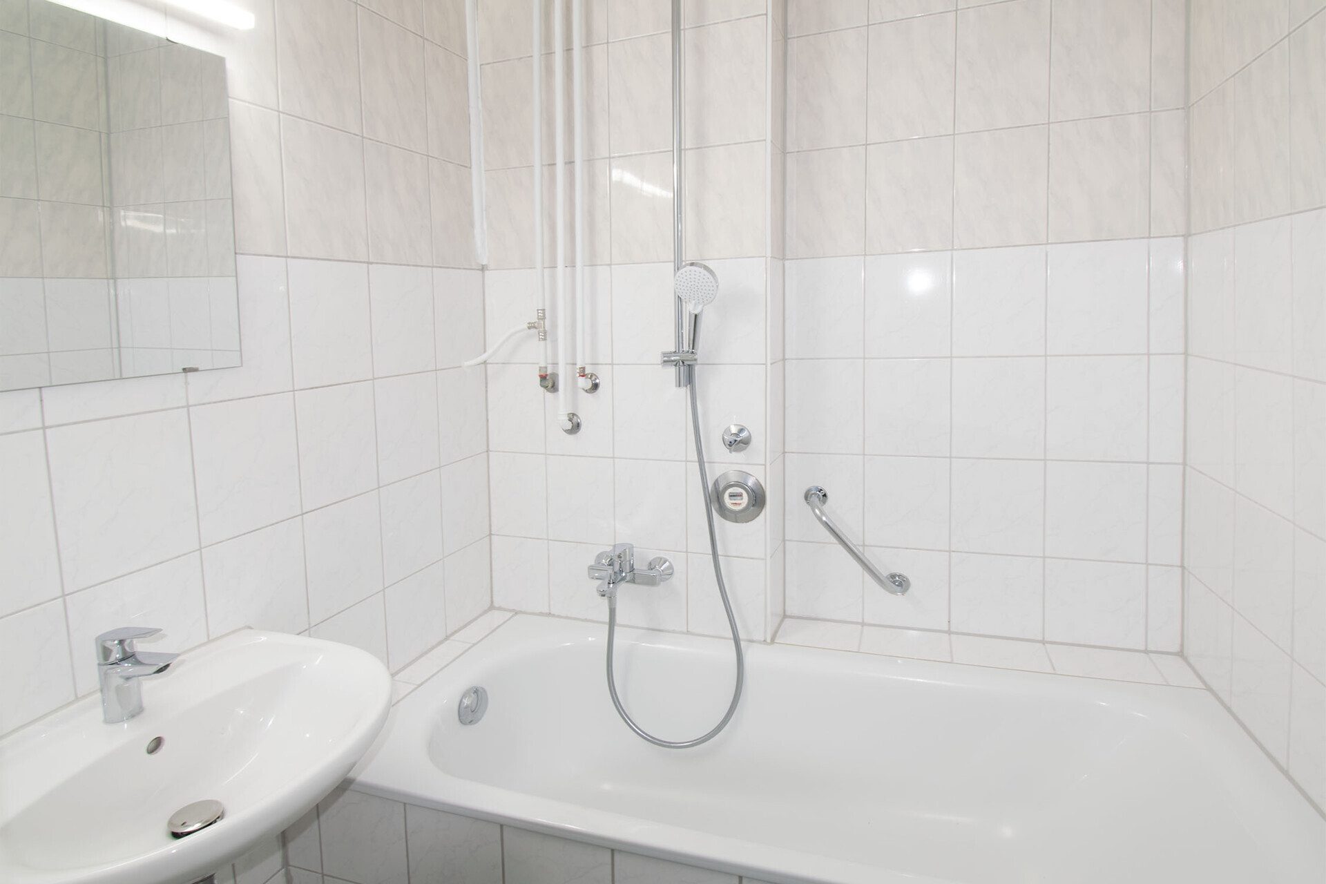 Immobilienangebot - Stuttgart - Alle - Stilvoll wohnen im Zentrum - renovierte 3-Zimmer-Wohnung in Toplage