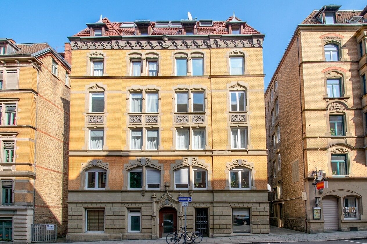 Immobilienangebot - Stuttgart - Alle - Stilvoll wohnen im Zentrum - renovierte 3-Zimmer-Wohnung in Toplage