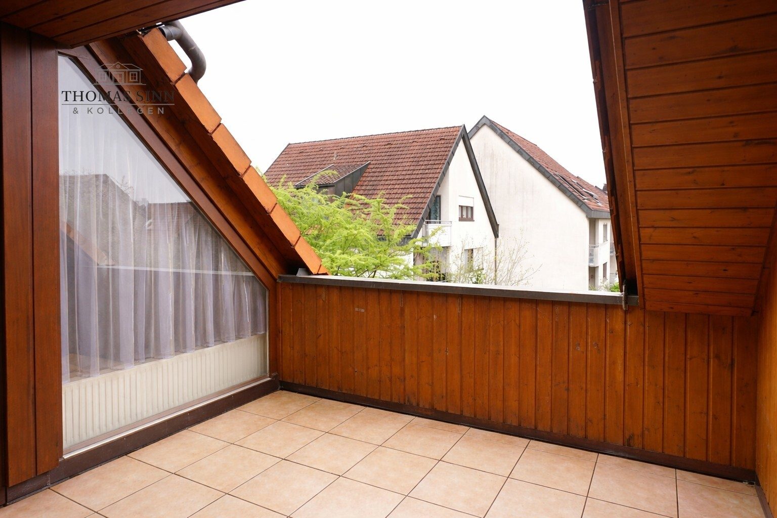 Immobilienangebot - Schwäbisch Hall - Alle - Attraktive Maisonettewohnung 
4 Zimmer - Dachloggia - TG-Platz
Durchrenovieren und Einziehen