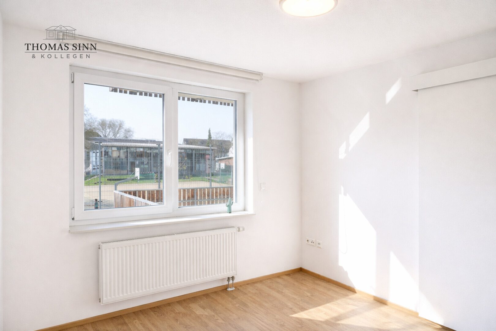 Immobilienangebot - Heilbronn / Böckingen - Alle - Helle und moderne Wohnung im 1. OG
Großer Südbalkon - TG-Platz
Super Zustand - sofort beziehbar