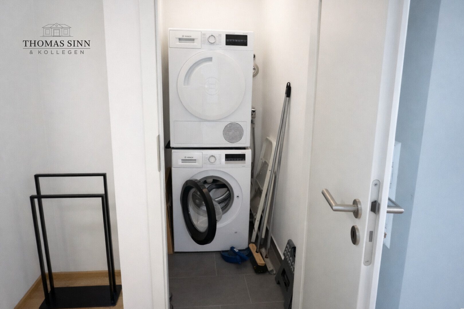 Immobilienangebot - Heilbronn / Böckingen - Alle - Helle und moderne Wohnung im 1. OG
Großer Südbalkon - TG-Platz
Super Zustand - sofort beziehbar