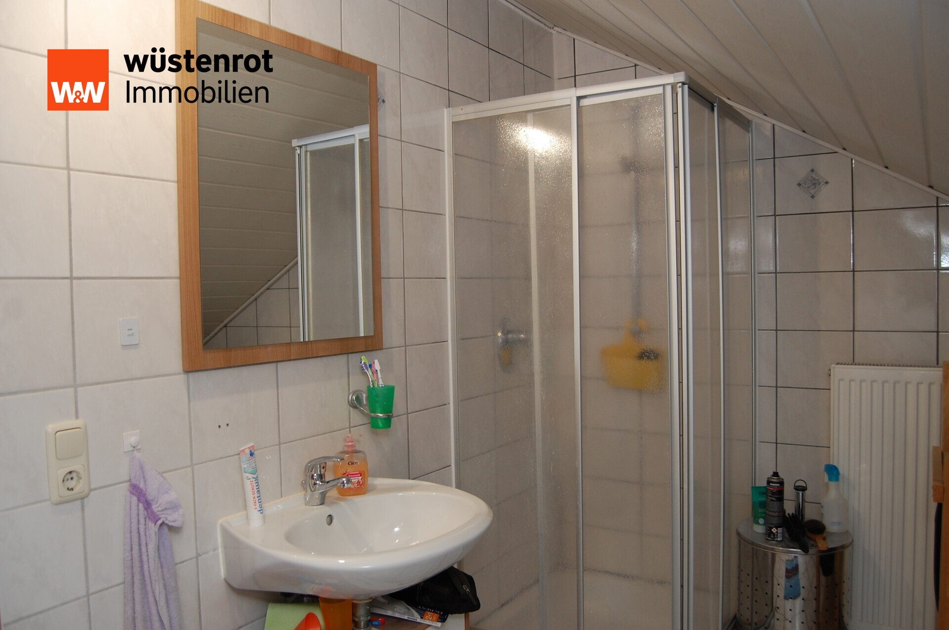 Immobilienangebot - Salching - Alle - Kapitalanleger & Eigennutzer aufgepasst: Gepflegtes 3-Parteienhaus in ruhiger Lage von Salching