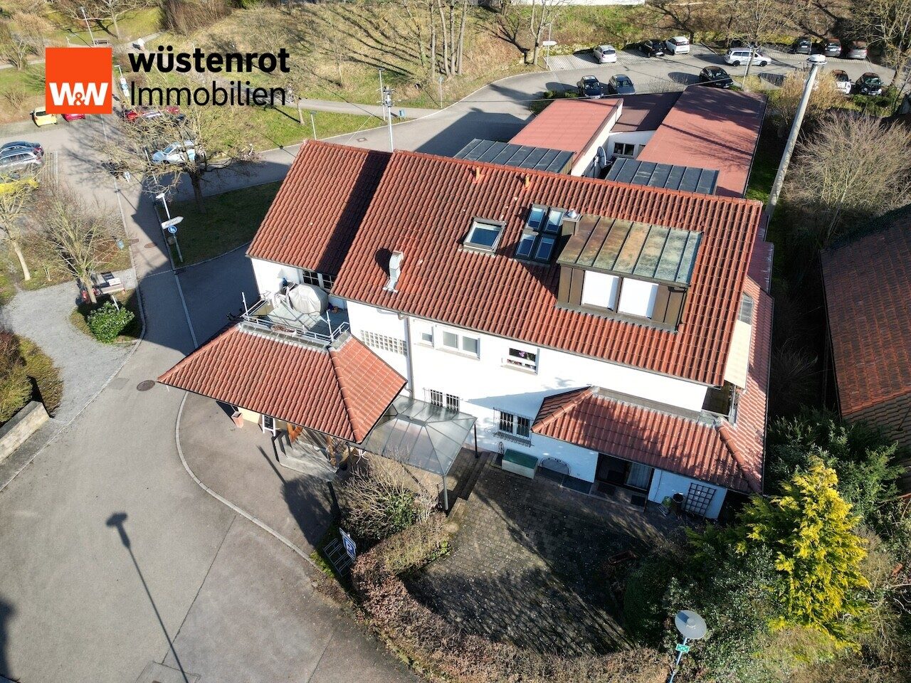 Immobilienangebot - Allmersbach im Tal - Alle - Einmalige Chance – Wohn- und Geschäftshaus mit langjährig etablierter Gastronomie und 4 Kegelbahnen zu verkaufen