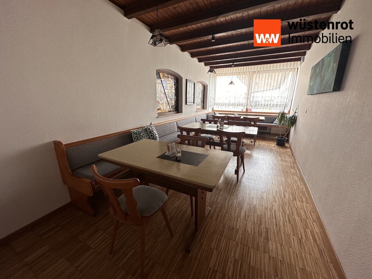 Immobilienangebot - Allmersbach im Tal - Alle - Einmalige Chance – Wohn- und Geschäftshaus mit langjährig etablierter Gastronomie und 4 Kegelbahnen zu verkaufen