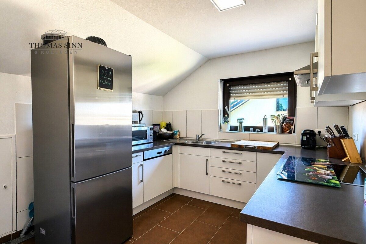 Immobilienangebot - Oberstenfeld / Prevorst - Alle - Wohnen im Grünen: Dachgeschosswohnung mit zwei Balkonen in Prevorst