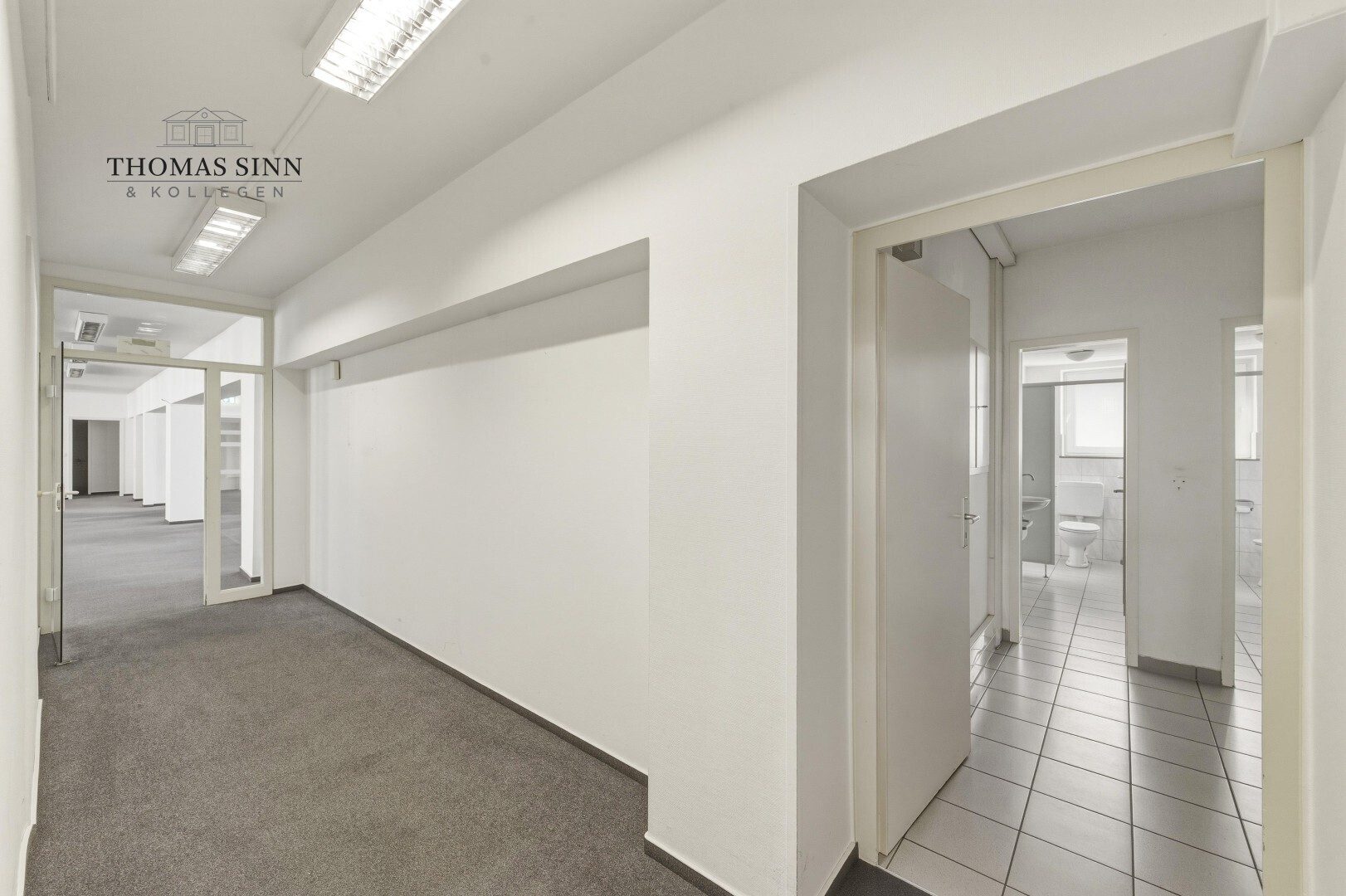 Immobilienangebot - Heilbronn - Alle - GEWERBE m² - Geräumige Bürofläche in zentraler Innenstadtlage SOFORT FREI !
