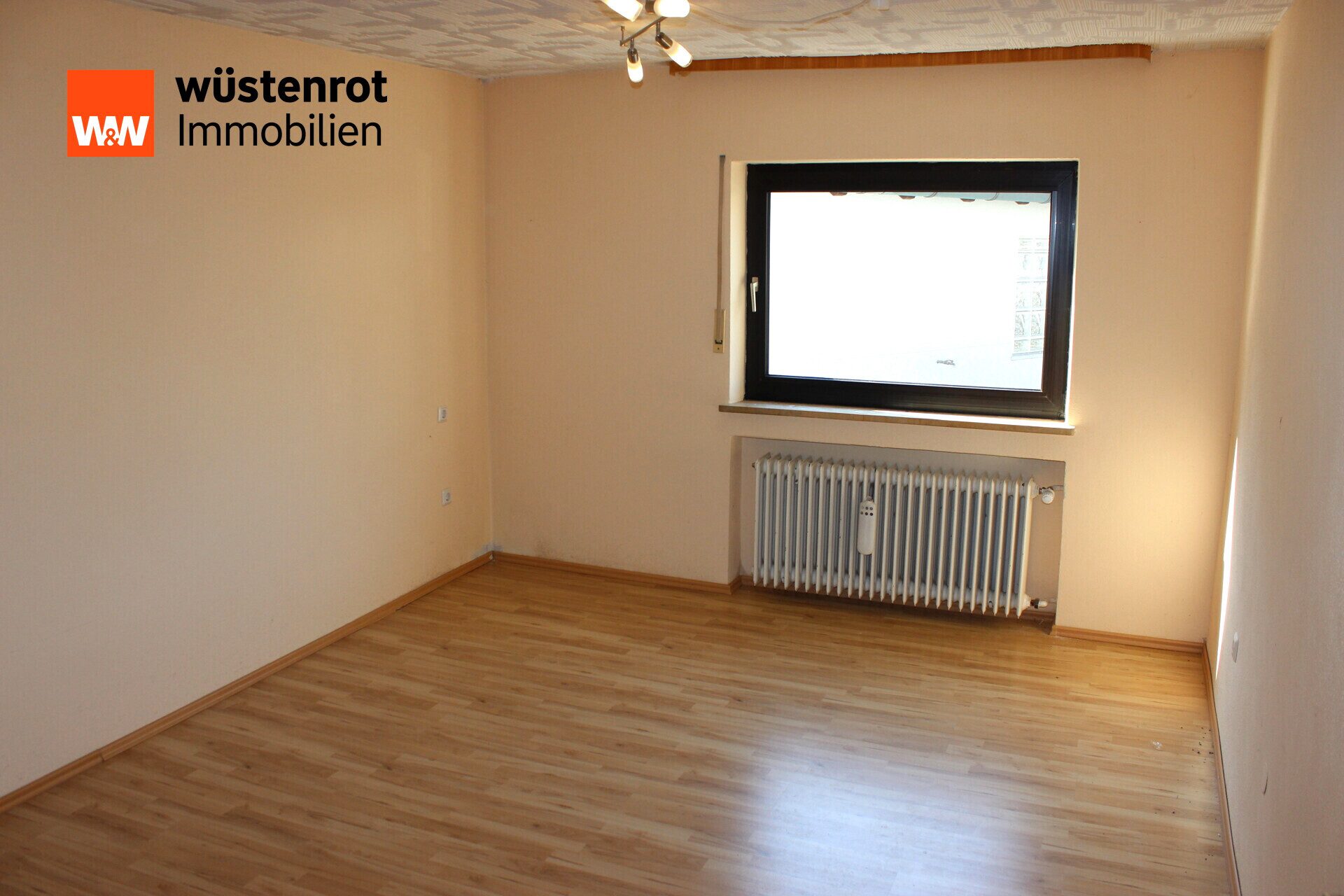 Immobilienangebot - Schwarzenbruck / Pfeifferhütte - Alle - Einfamilienhaus in Pfeifferhütte