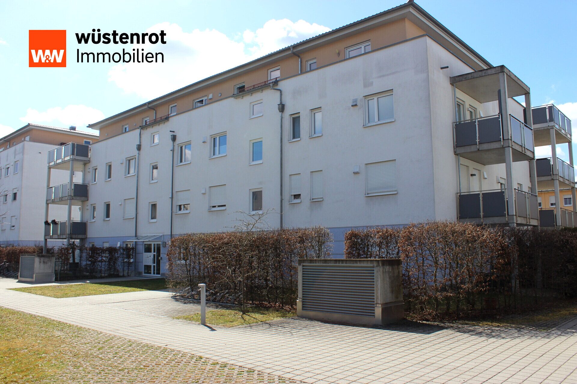 Immobilienangebot - Ingolstadt - Alle - 3-ZImmer-Erdgeschosswohnung in Ingolstadt - eine moderne Perle mit Gartenanteil und Terrasse