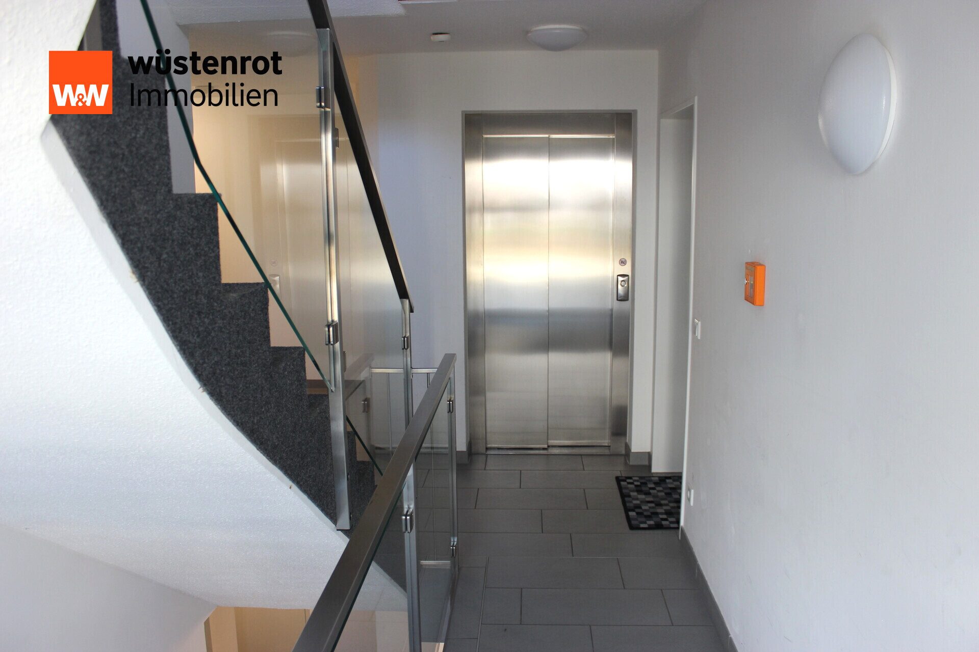 Immobilienangebot - Ingolstadt - Alle - 3-ZImmer-Erdgeschosswohnung in Ingolstadt - eine moderne Perle mit Gartenanteil und Terrasse