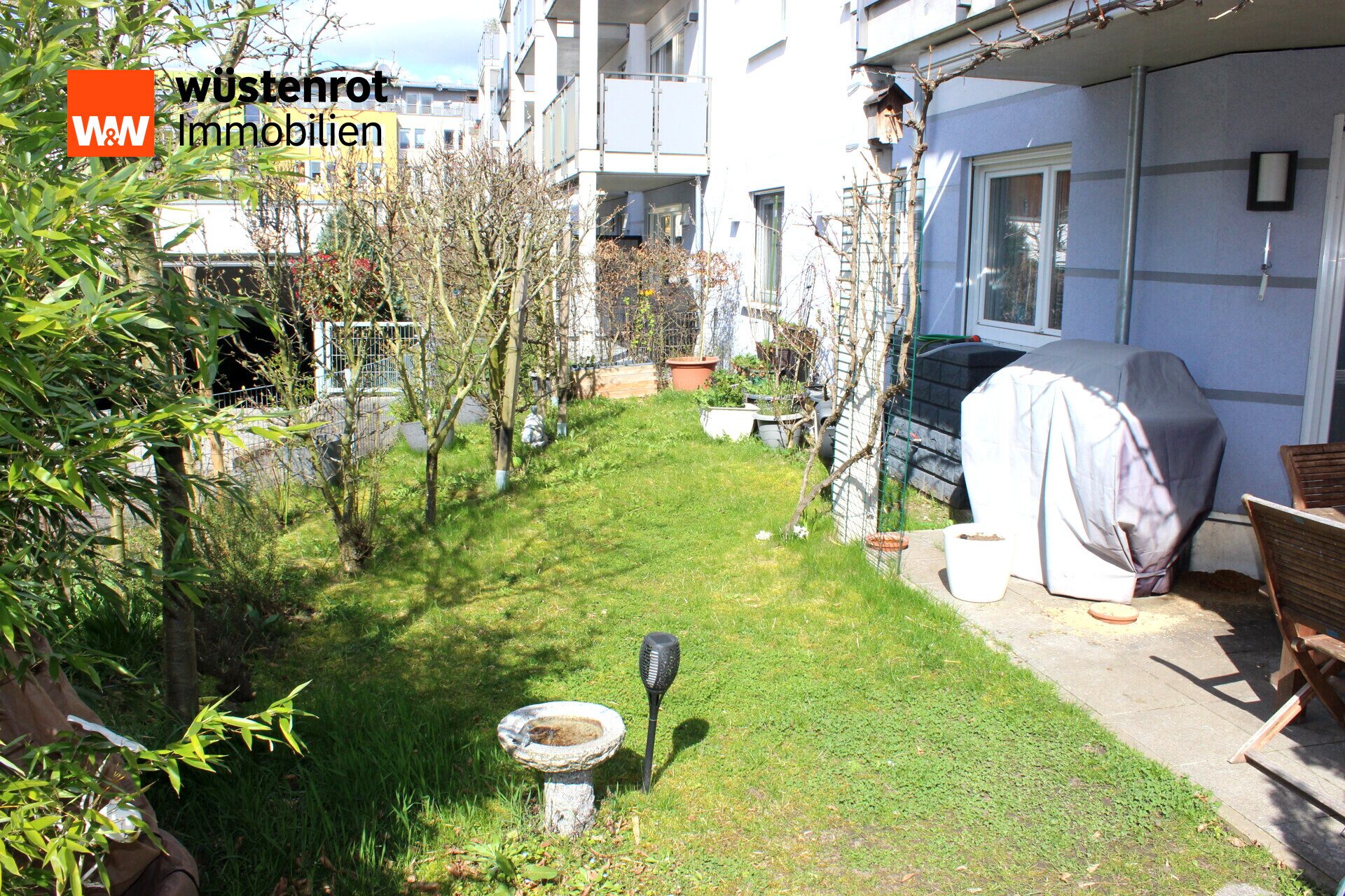 Immobilienangebot - Ingolstadt - Alle - 3-ZImmer-Erdgeschosswohnung in Ingolstadt - eine moderne Perle mit Gartenanteil und Terrasse
