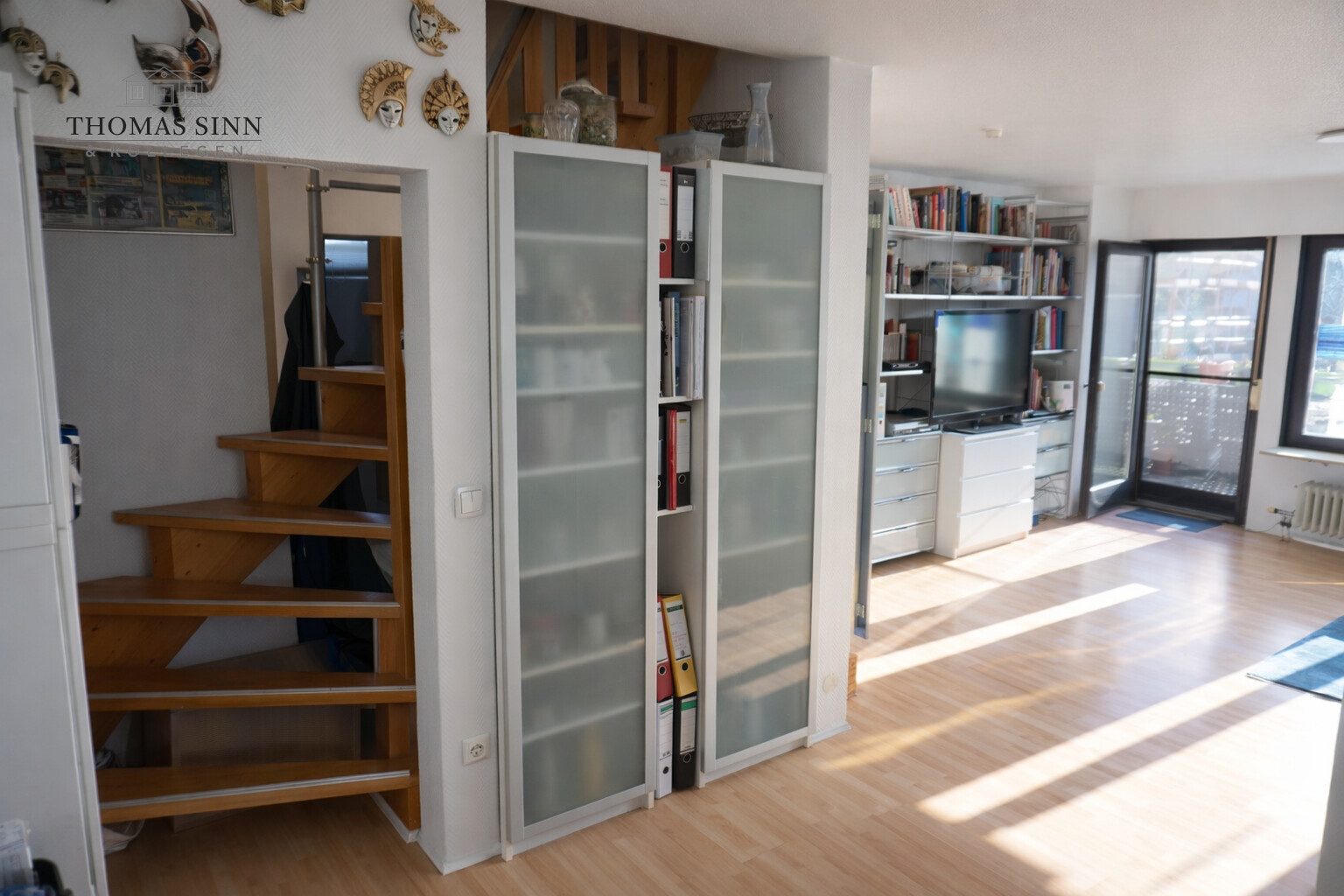 Immobilienangebot - Heilbronn - Alle - Charmante 3 Zi. DG ETW + ausgebaute Bühne - in 3-Familienhaus - Raum für Ihre Modernisierungsideen