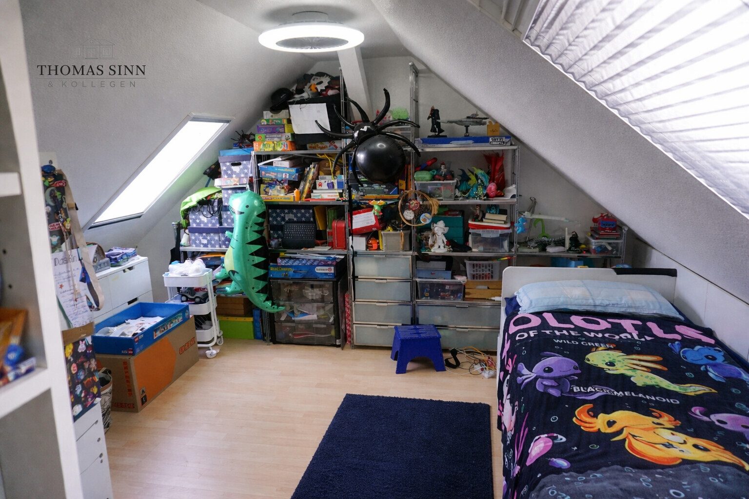 Immobilienangebot - Heilbronn - Alle - Charmante 3 Zi. DG ETW + ausgebaute Bühne - in 3-Familienhaus - Raum für Ihre Modernisierungsideen