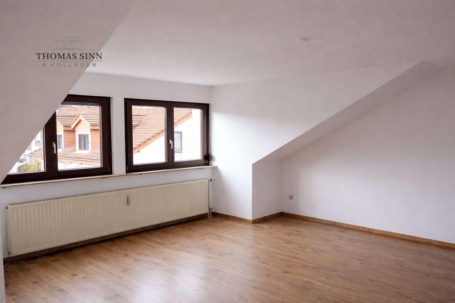Immobilienangebot - Heilbronn / Horkheim - Alle - Attraktive 3,5-Zimmer-Dachgeschosswohnung mit großzügigem Grundriss und Dachterrasse