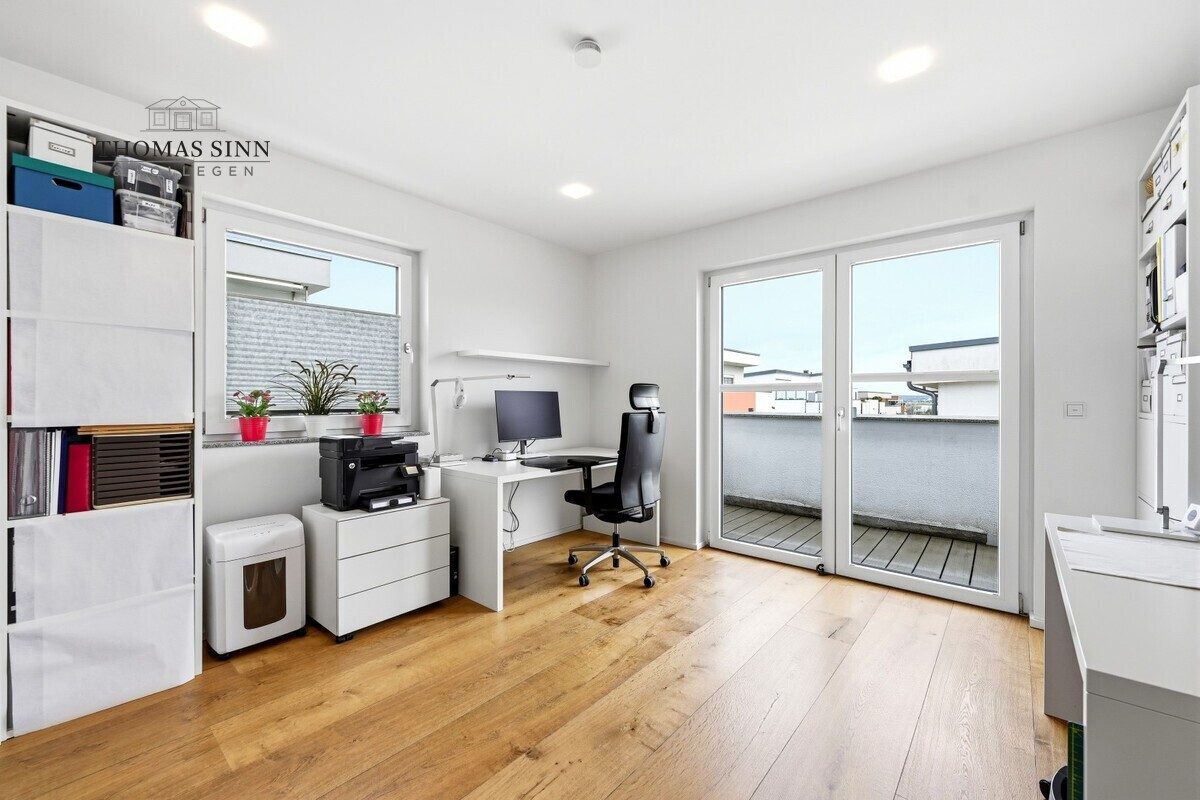 Immobilienangebot - Leingarten - Alle - Neuwertige 3,5 Zimmer Penthouse-Wohnung in Randlage und Blick auf Wiesen und Felder - frei in 2026