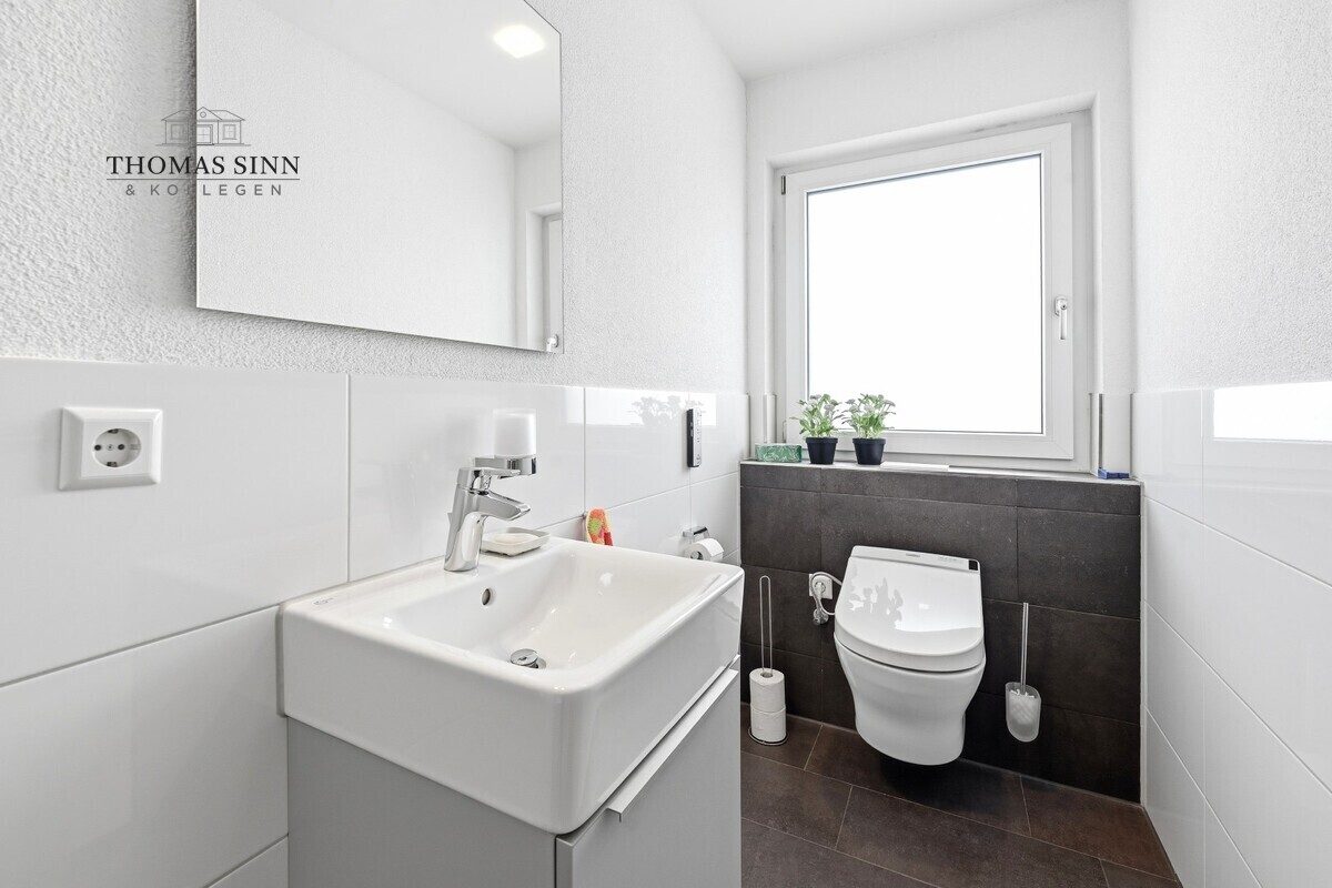 Immobilienangebot - Leingarten - Alle - Neuwertige 3,5 Zimmer Penthouse-Wohnung in Randlage und Blick auf Wiesen und Felder - frei in 2026