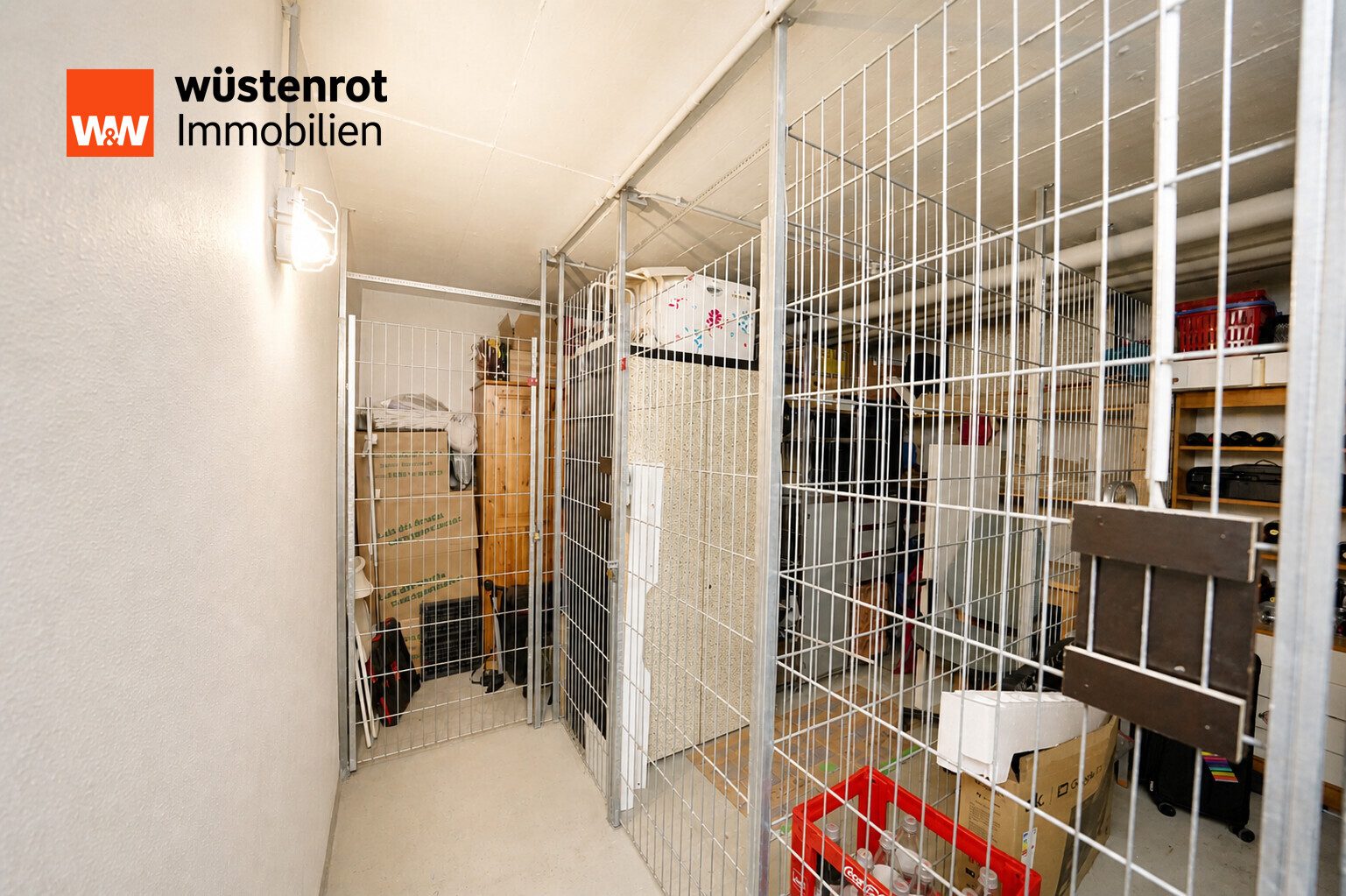 Immobilienangebot - München - Alle - Helle, gut geschnittene 2-Zi.-DG-Wohnung mit Balkon & Spitzboden in kleiner Wohnanlage