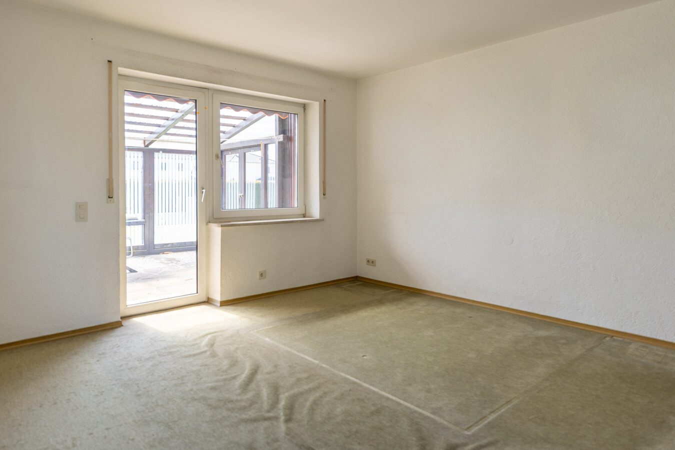 Immobilienangebot - Großaitingen - Alle - Großzügiges Zweifamilienhaus mit Ausbaureserve auf sonnigem Traumgrundstück in Großaitingen