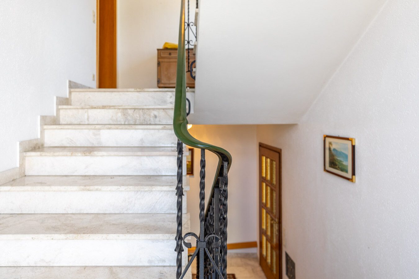Immobilienangebot - Großaitingen - Alle - Großzügiges Zweifamilienhaus mit Ausbaureserve auf sonnigem Traumgrundstück in Großaitingen