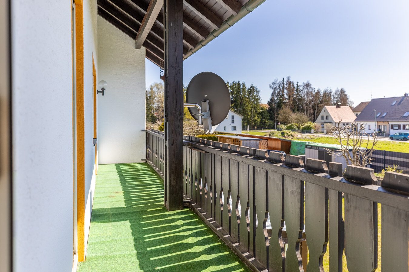 Immobilienangebot - Großaitingen - Alle - Großzügiges Zweifamilienhaus mit Ausbaureserve auf sonnigem Traumgrundstück in Großaitingen