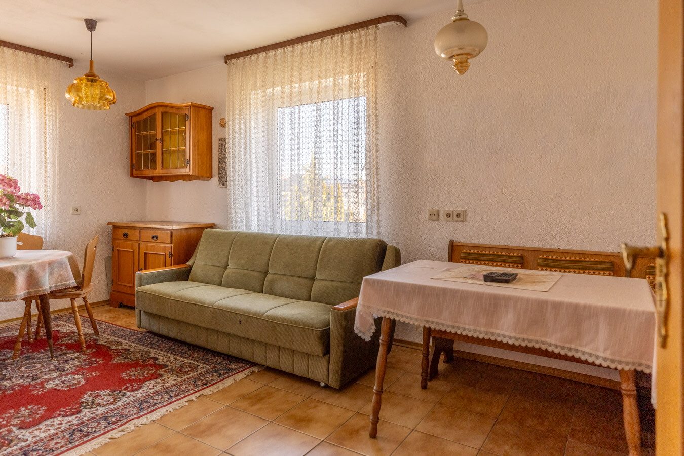 Immobilienangebot - Großaitingen - Alle - Großzügiges Zweifamilienhaus mit Ausbaureserve auf sonnigem Traumgrundstück in Großaitingen