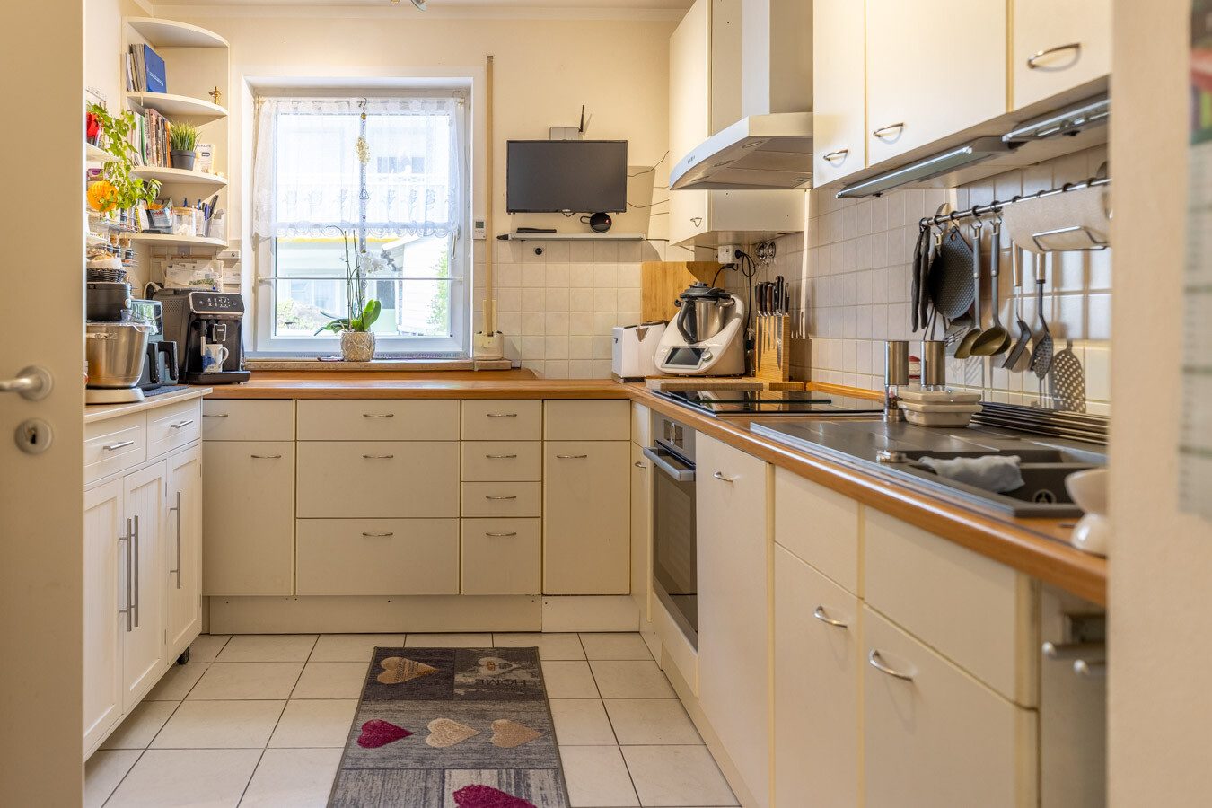 Immobilienangebot - Buchloe - Alle - Attraktives Reihenmittelhaus mit Südgarten & Top-Lage – Bahnhof und Innenstadt fußläufig erreichbar