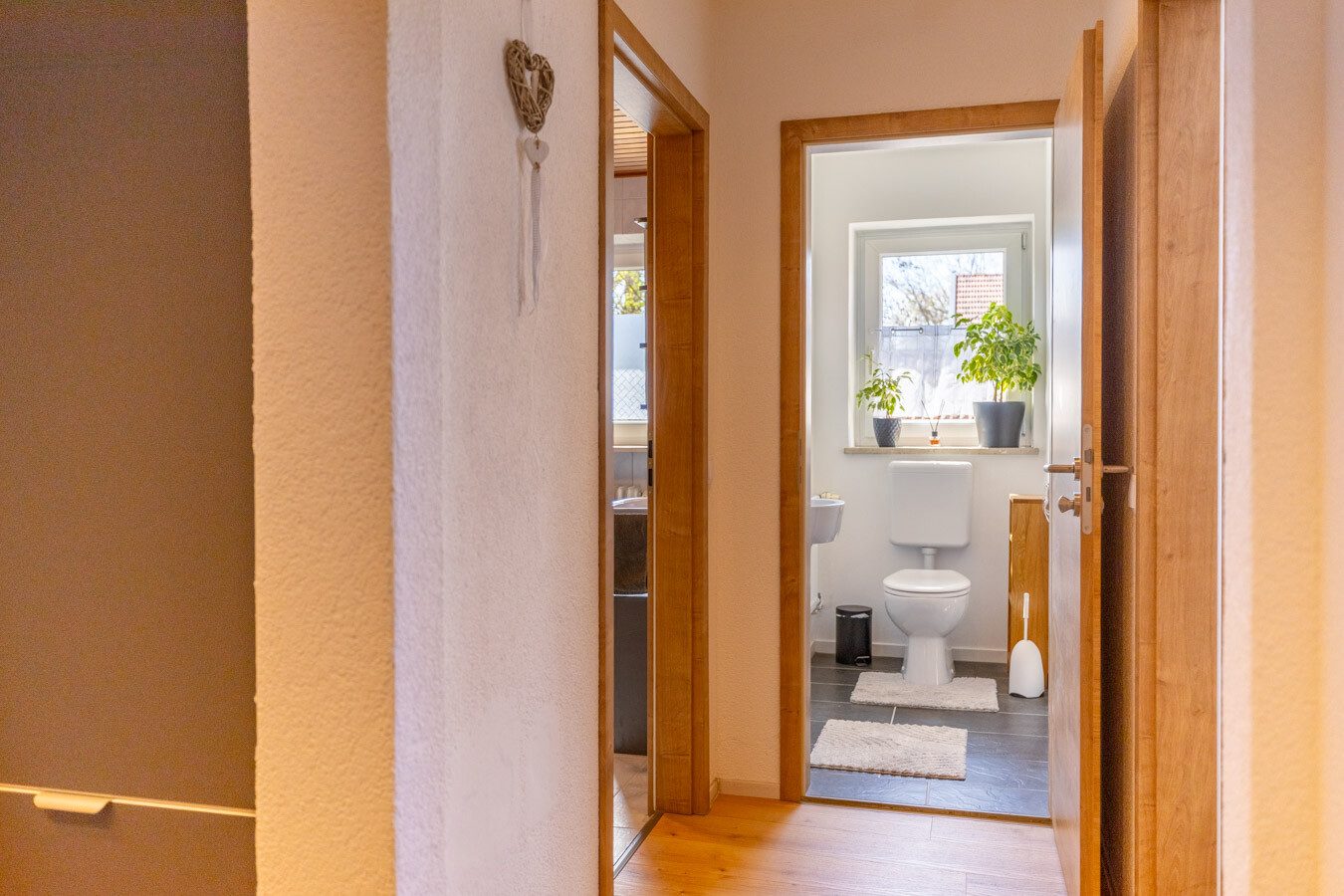 Immobilienangebot - Hofstetten / Hagenheim - Alle - Modernisiert und gepflegt - Attraktive Etagenwohnung mit Balkon
