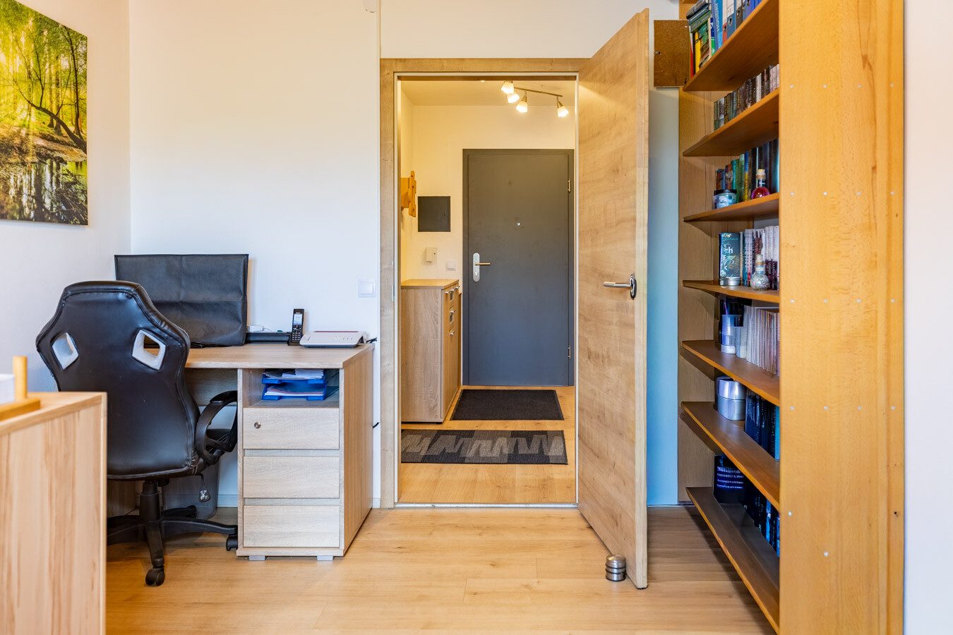 Immobilienangebot - Hofstetten / Hagenheim - Alle - Modernisiert und gepflegt - Attraktive Etagenwohnung mit Balkon