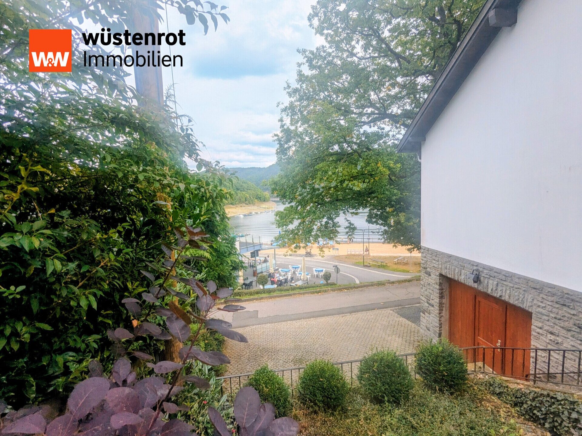 Immobilienangebot - Simmerath - Alle - Mehrfamilienhaus- mit Seeblick in Traumlage der Eifel