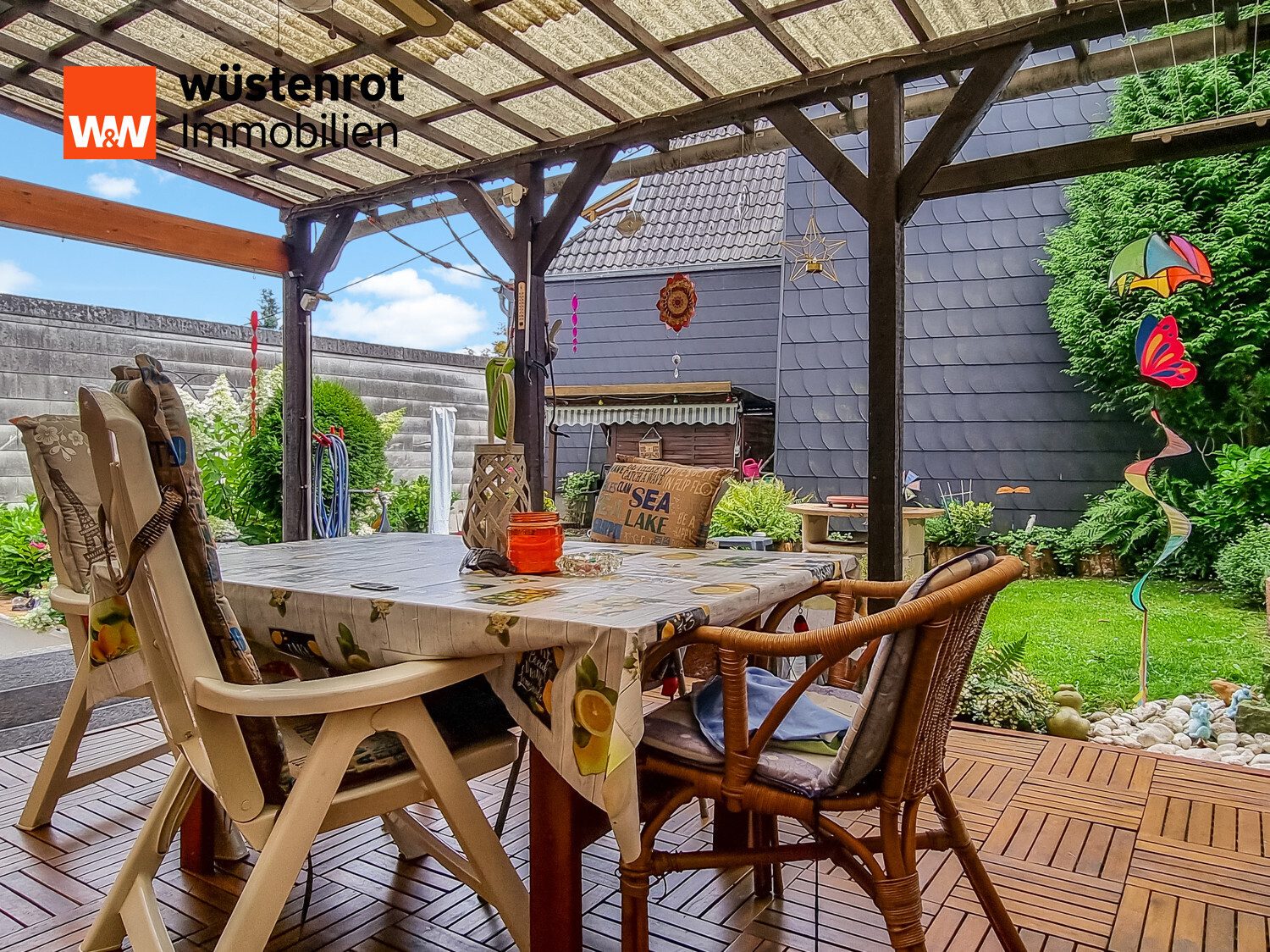 Immobilienangebot - Sulzbach/Saar - Alle - Viel Platz für Familie, Generationen oder Wohnen & Vermieten unter einem Dach