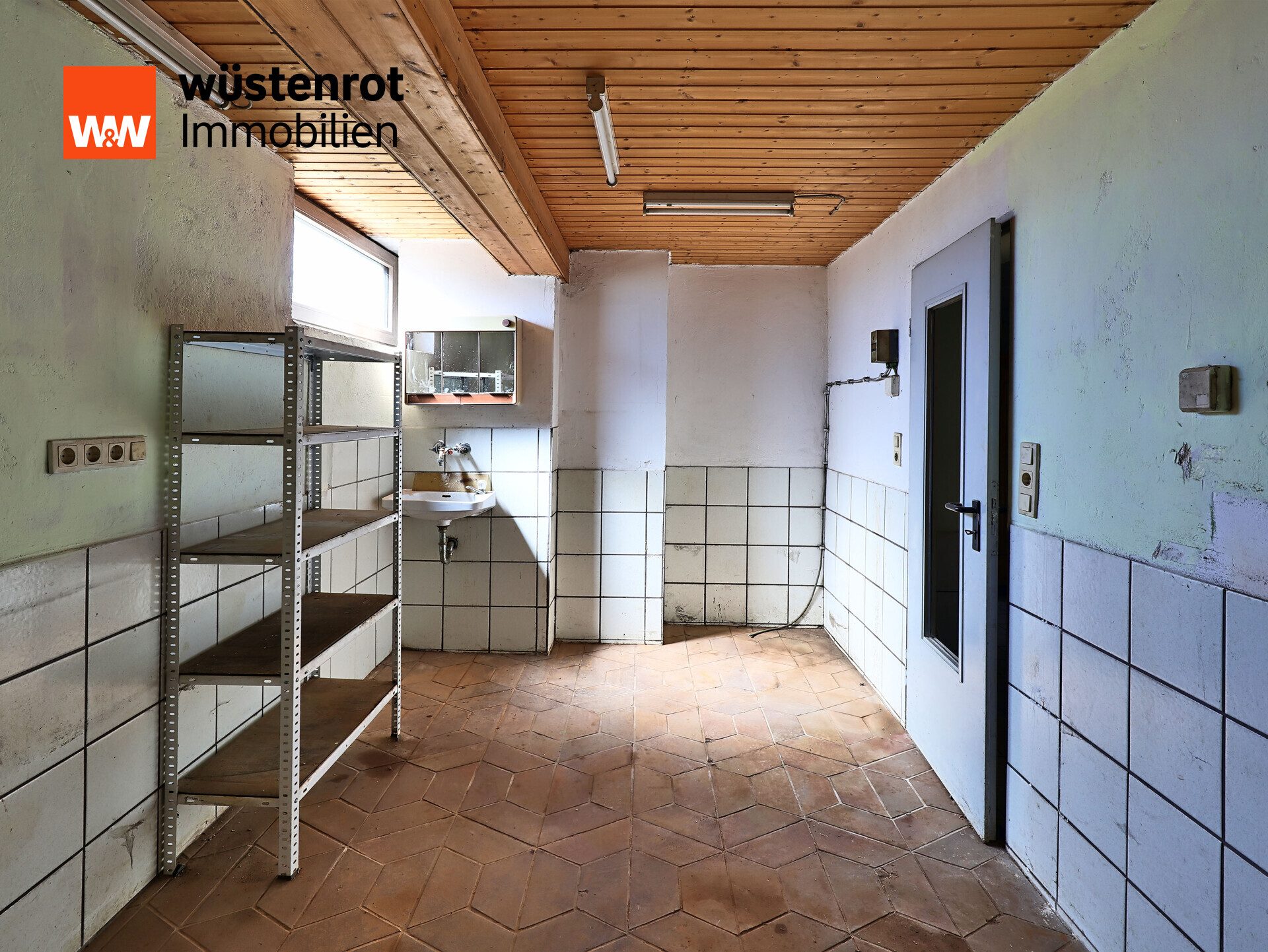 Immobilienangebot - Auerbach - Alle - Großzügiges Einfamilienhaus mit dem besonderen Pfiff wartet auf Sie!