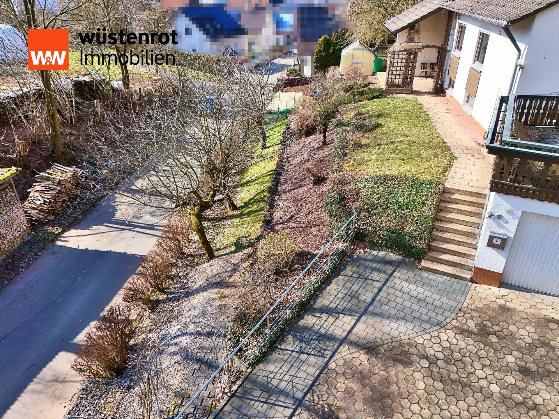 Immobilienangebot - Auerbach - Alle - Großzügiges Einfamilienhaus mit dem besonderen Pfiff wartet auf Sie!