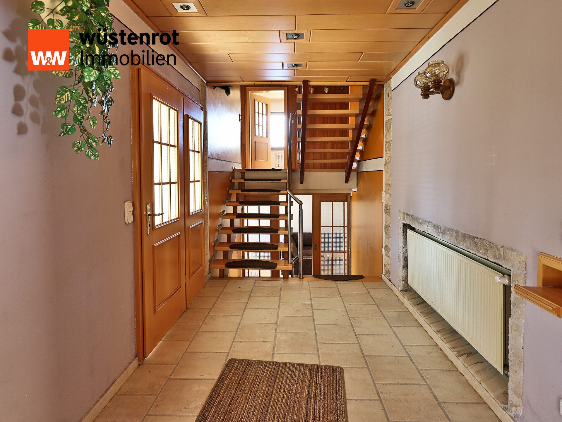 Immobilienangebot - Auerbach - Alle - Großzügiges Einfamilienhaus mit dem besonderen Pfiff wartet auf Sie!