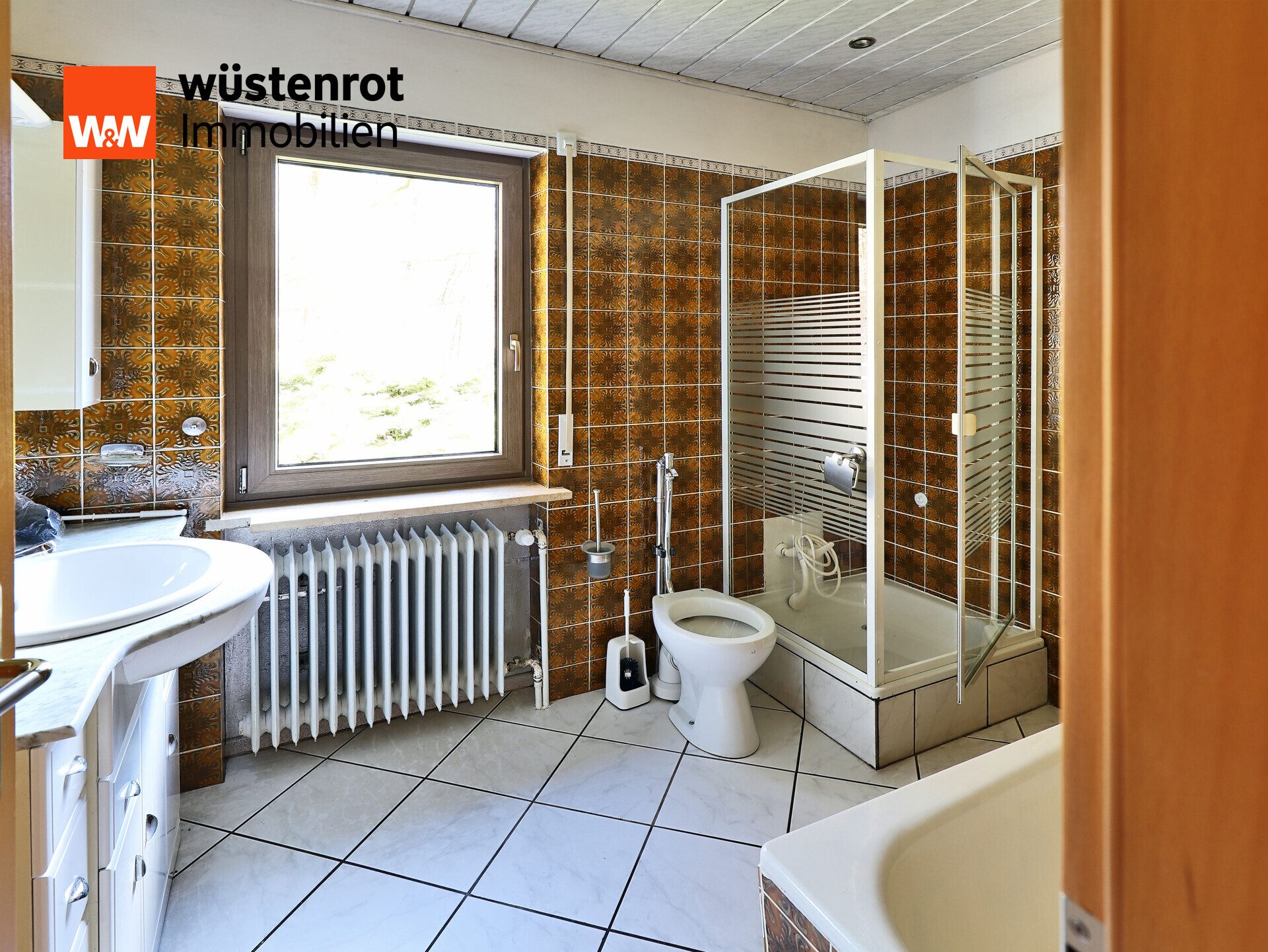 Immobilienangebot - Auerbach - Alle - Großzügiges Einfamilienhaus mit dem besonderen Pfiff wartet auf Sie!