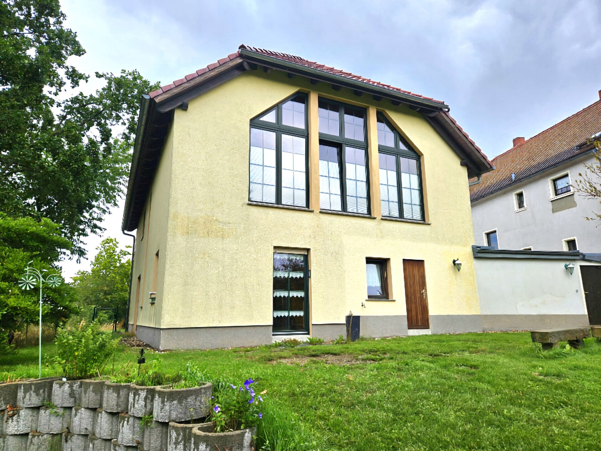 Immobilienangebot - Weißenberg / Kotitz - Alle - -Moderne trifft Gemütlichkeit- 
Einfamilienhaus mit großem Garten in Kotitz