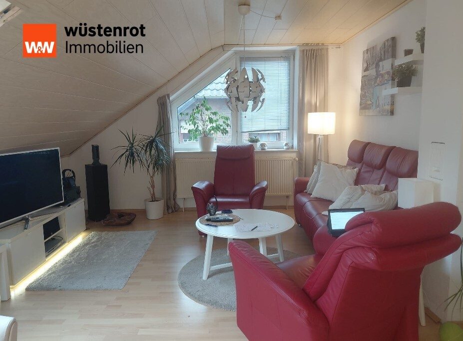 Immobilienangebot - Leer (Ostfriesland) - Alle - MFH mit 6 WE u.1 Gewerbeeinheit ca. 555m² Wfl. u. Gfl.
EFH mit ca.154m² Wfl. auf ca. 1.120m² Gr.