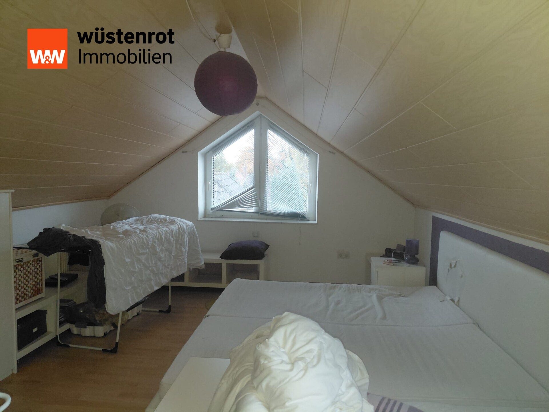 Immobilienangebot - Leer (Ostfriesland) - Alle - MFH mit 6 WE und einer Gewerbeeinheit, ca.555 m² Wohn- u. Gewerbefläche auf ca. 500 m² Grundstück.
