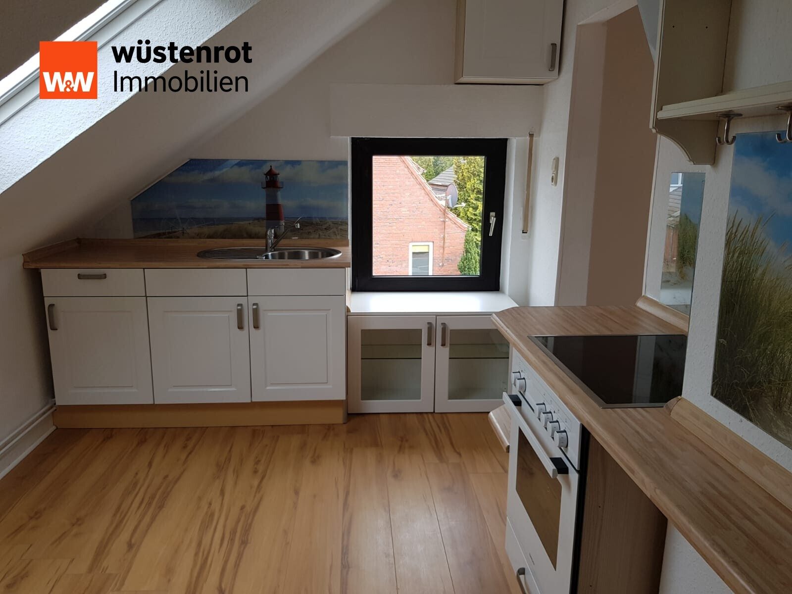 Immobilienangebot - Leer (Ostfriesland) - Alle - MFH mit 6 WE und einer Gewerbeeinheit, ca.555 m² Wohn- u. Gewerbefläche auf ca. 500 m² Grundstück.