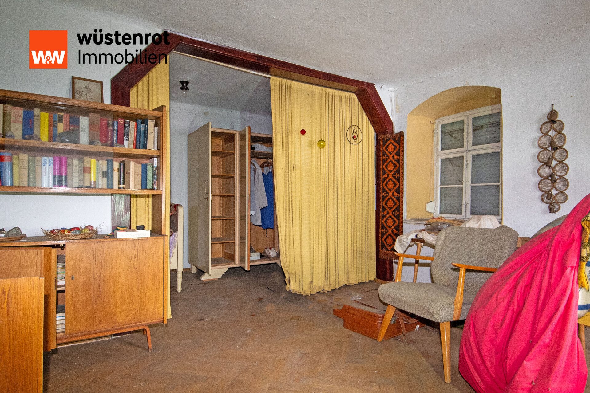 Immobilienangebot - Haselbachtal / Biehla - Alle - Ideal für Selbstständige: Gewerbe unten, Wohnen oben