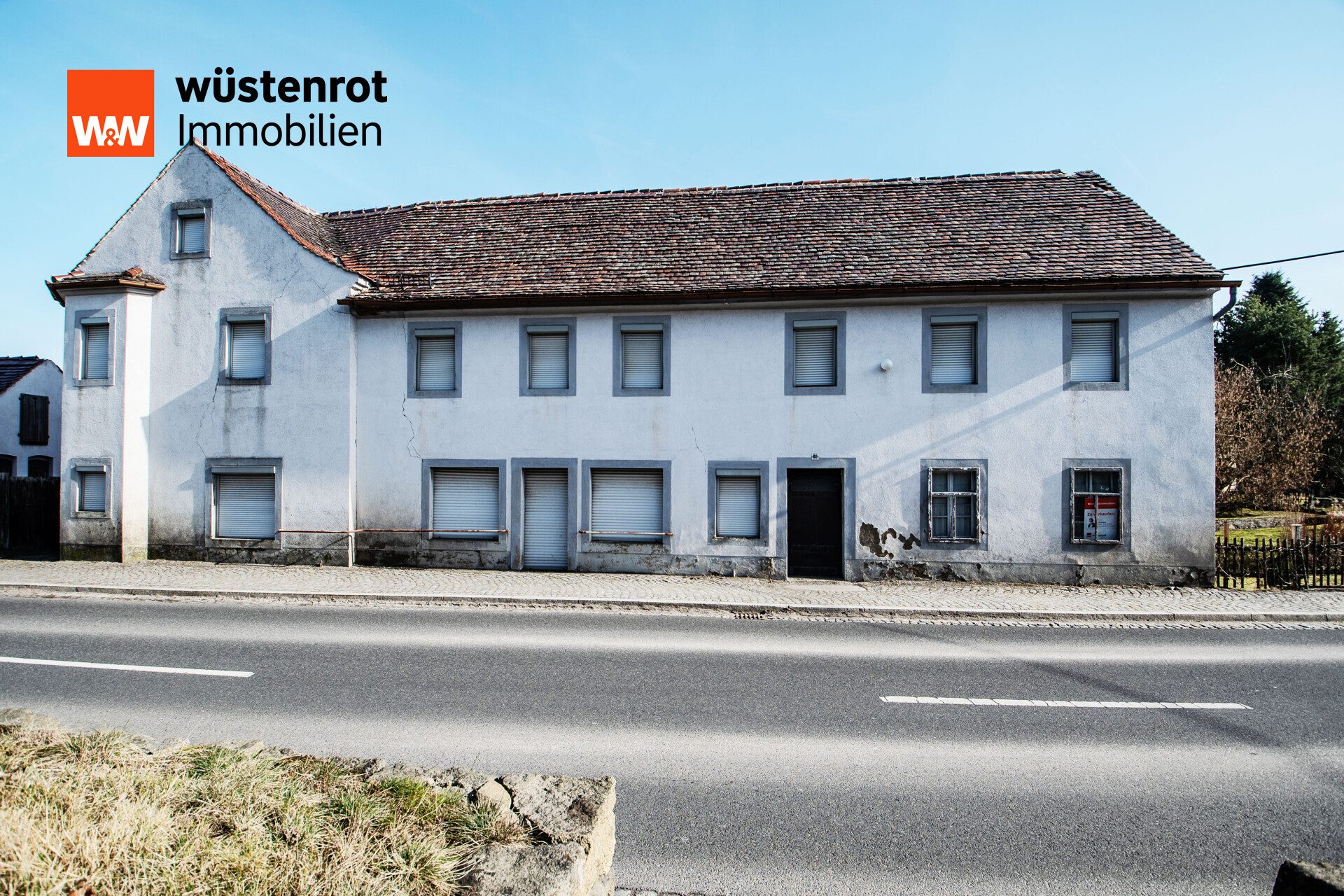 Immobilienangebot - Haselbachtal / Biehla - Alle - Ideal für Selbstständige: Gewerbe unten, Wohnen oben
