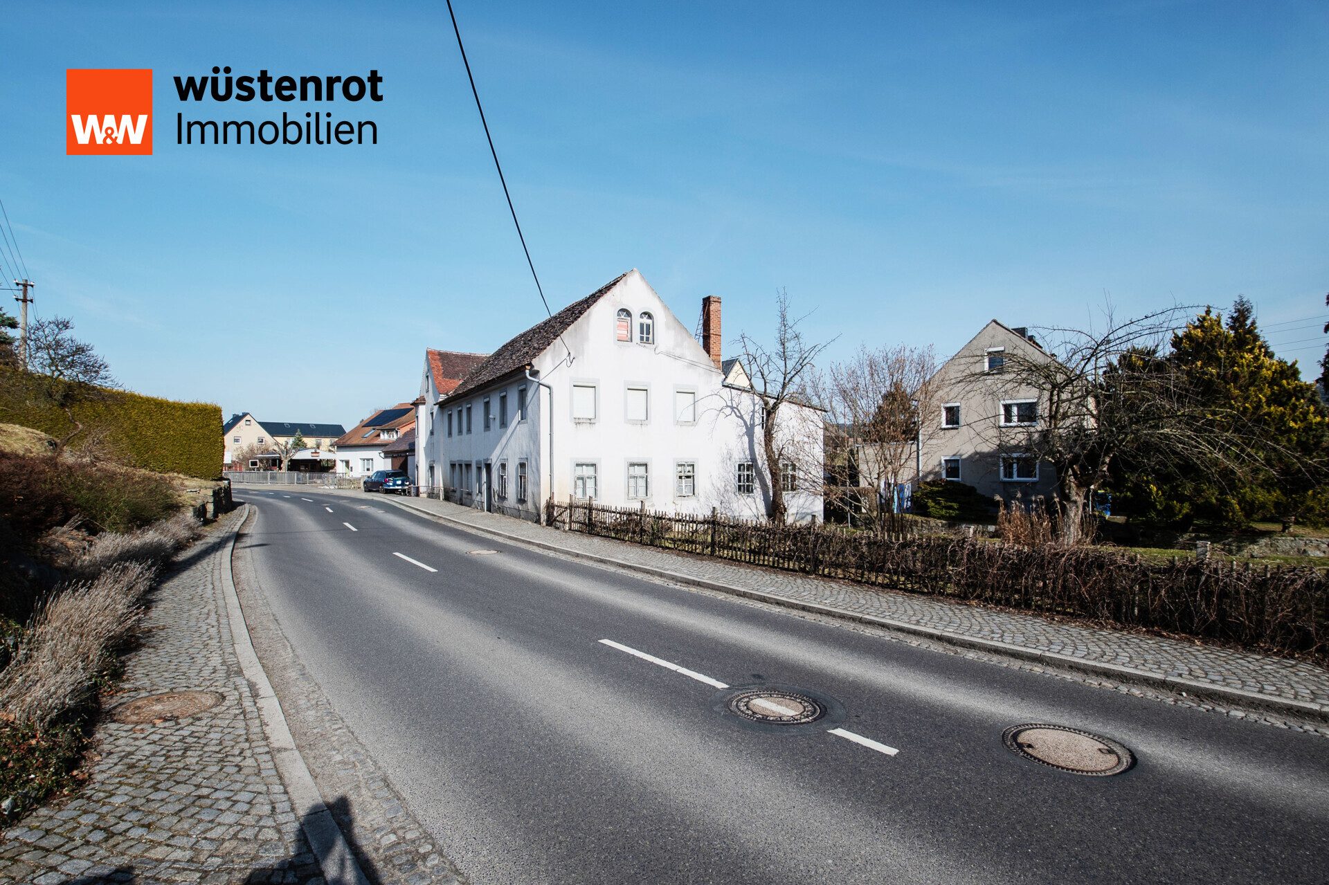 Immobilienangebot - Haselbachtal / Biehla - Alle - Ideal für Selbstständige: Gewerbe unten, Wohnen oben
