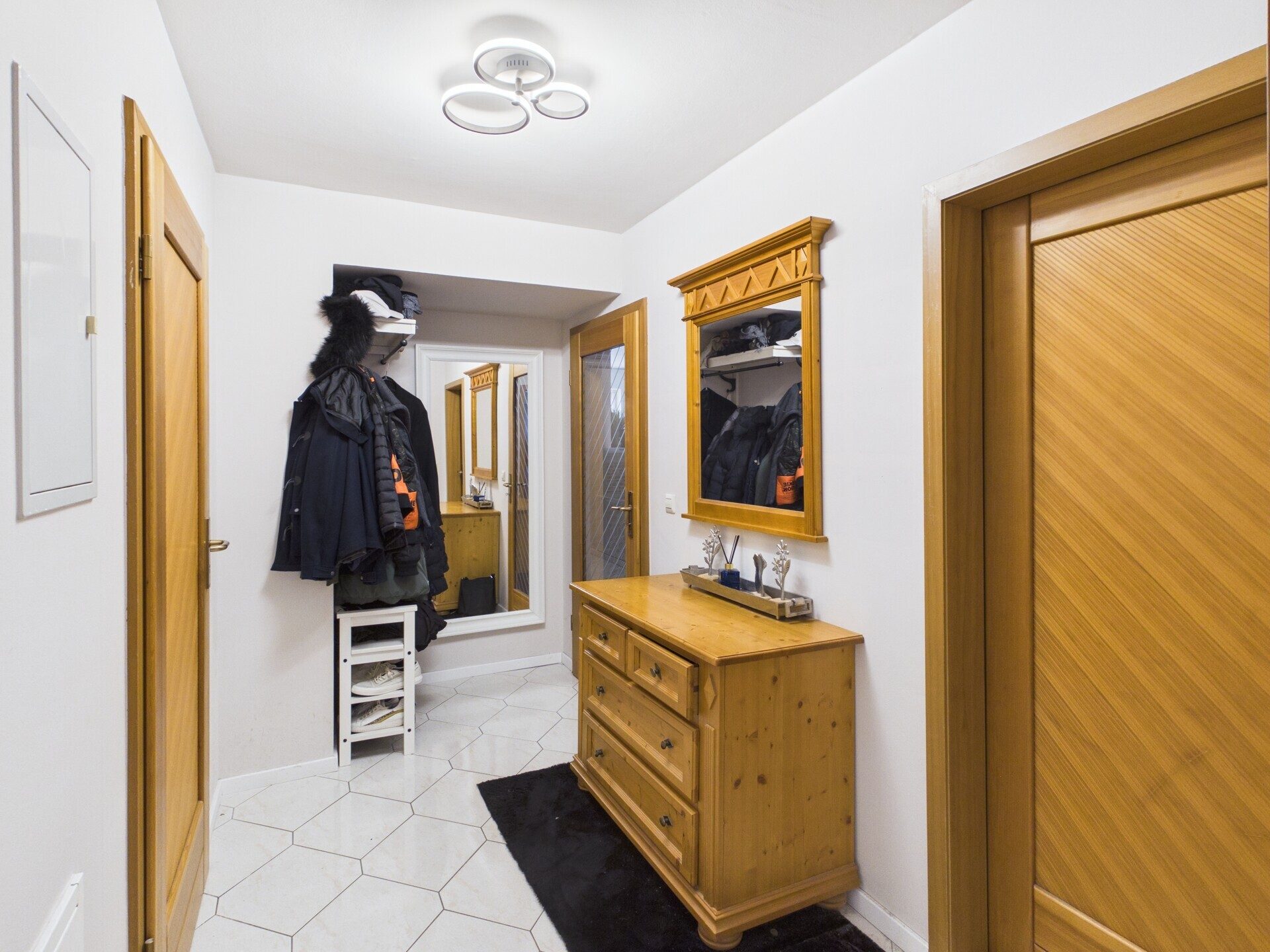 Immobilienangebot - Würzburg - Alle - Modernes Wohnen in Würzburg 
mit 4 attraktiven Einheiten
und zusätzlichen Stellplätzen im Hof
