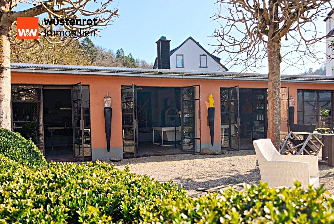 Immobilienangebot - Idar-Oberstein - Alle - Charakterhaus zum (Wohl)fühlen....sei so einzigartig wie das schöne Anwesen