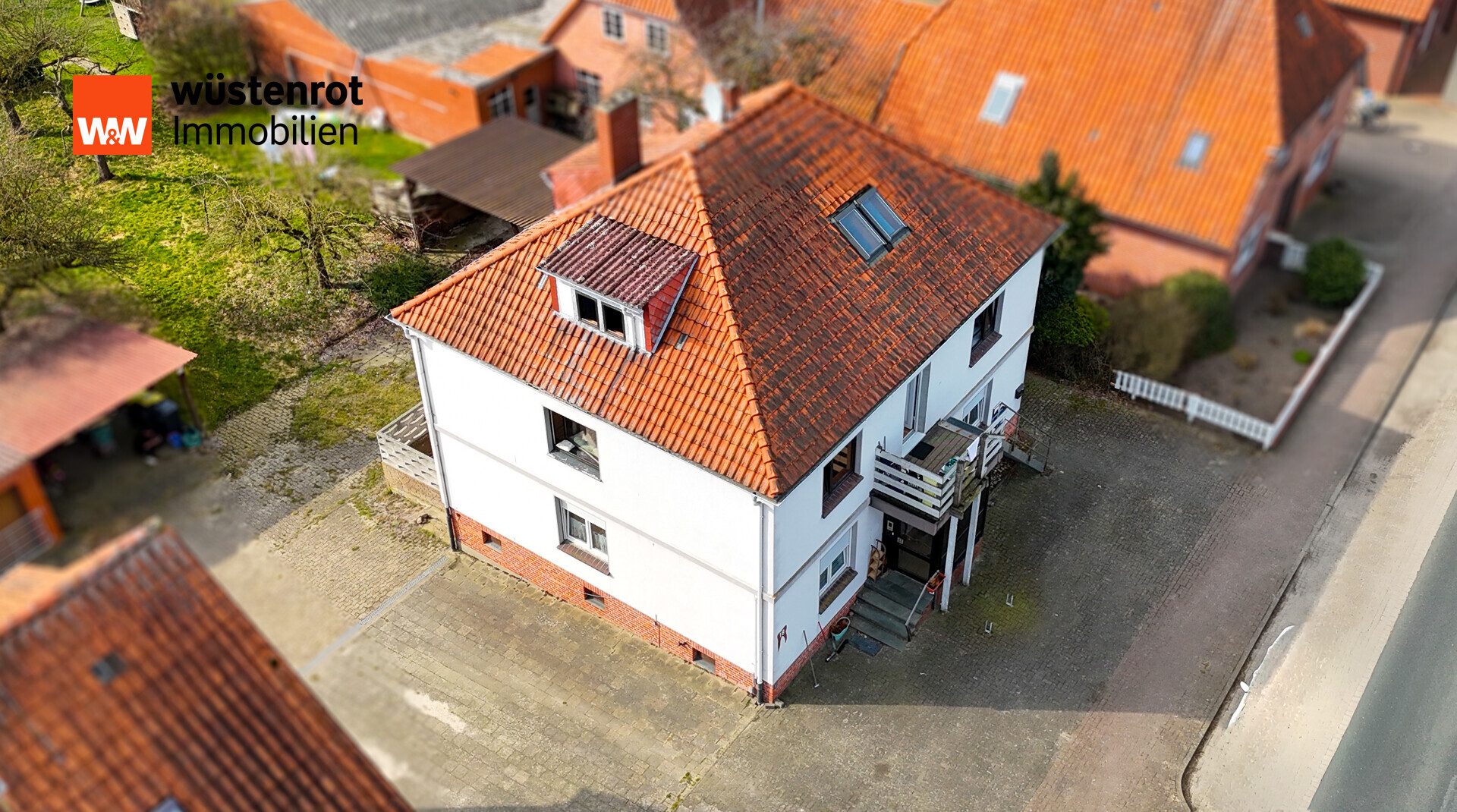 Immobilienangebot - Siedenburg - Alle - Siedenburg - vermietetes ZFH mit großem Grundstück als attraktive Kapitalanlage