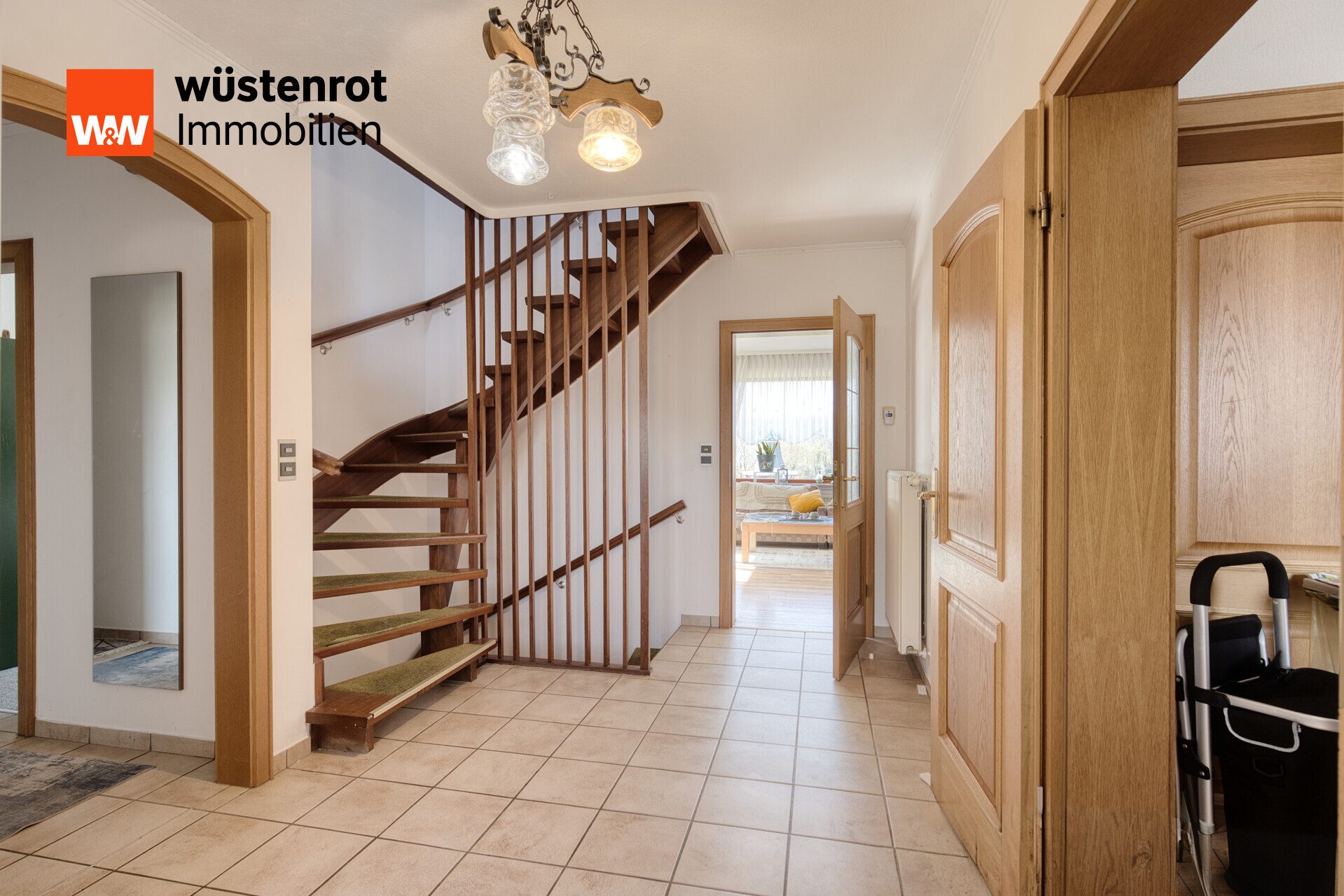 Immobilienangebot - Verden (Aller) / Dauelsen - Alle - Großzügiges Einfamilienhaus mit Wintergarten und großem Grundstück