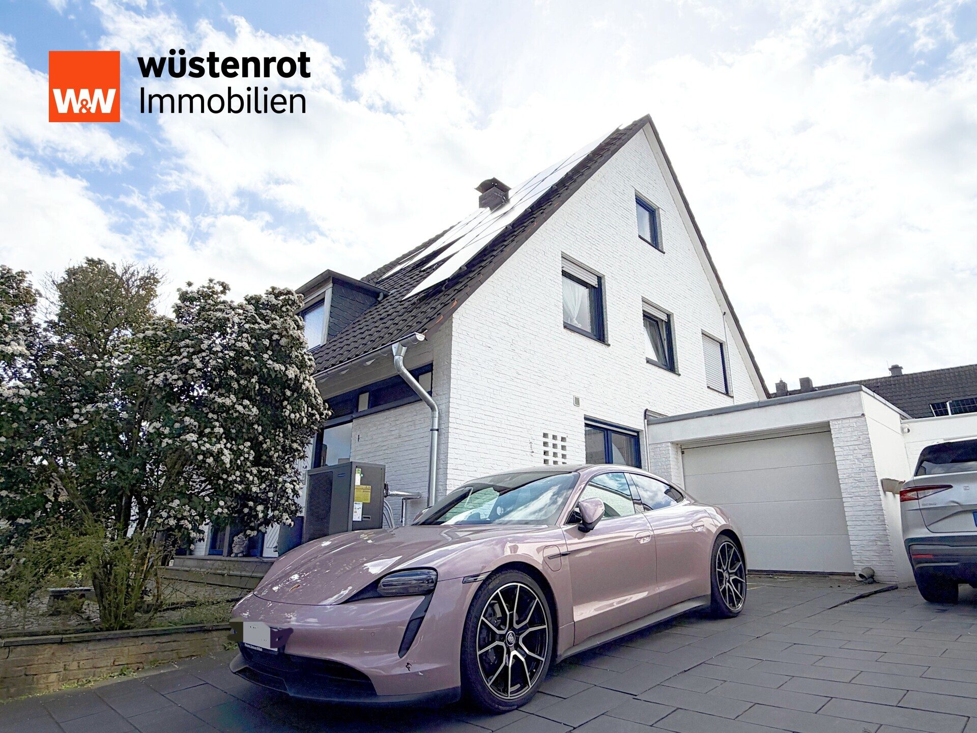 Immobilienangebot - Meerbusch - Alle - Großzügiges Einfamilienhaus mit Kamin, Einbauküche, Sauna in gefragter Lage