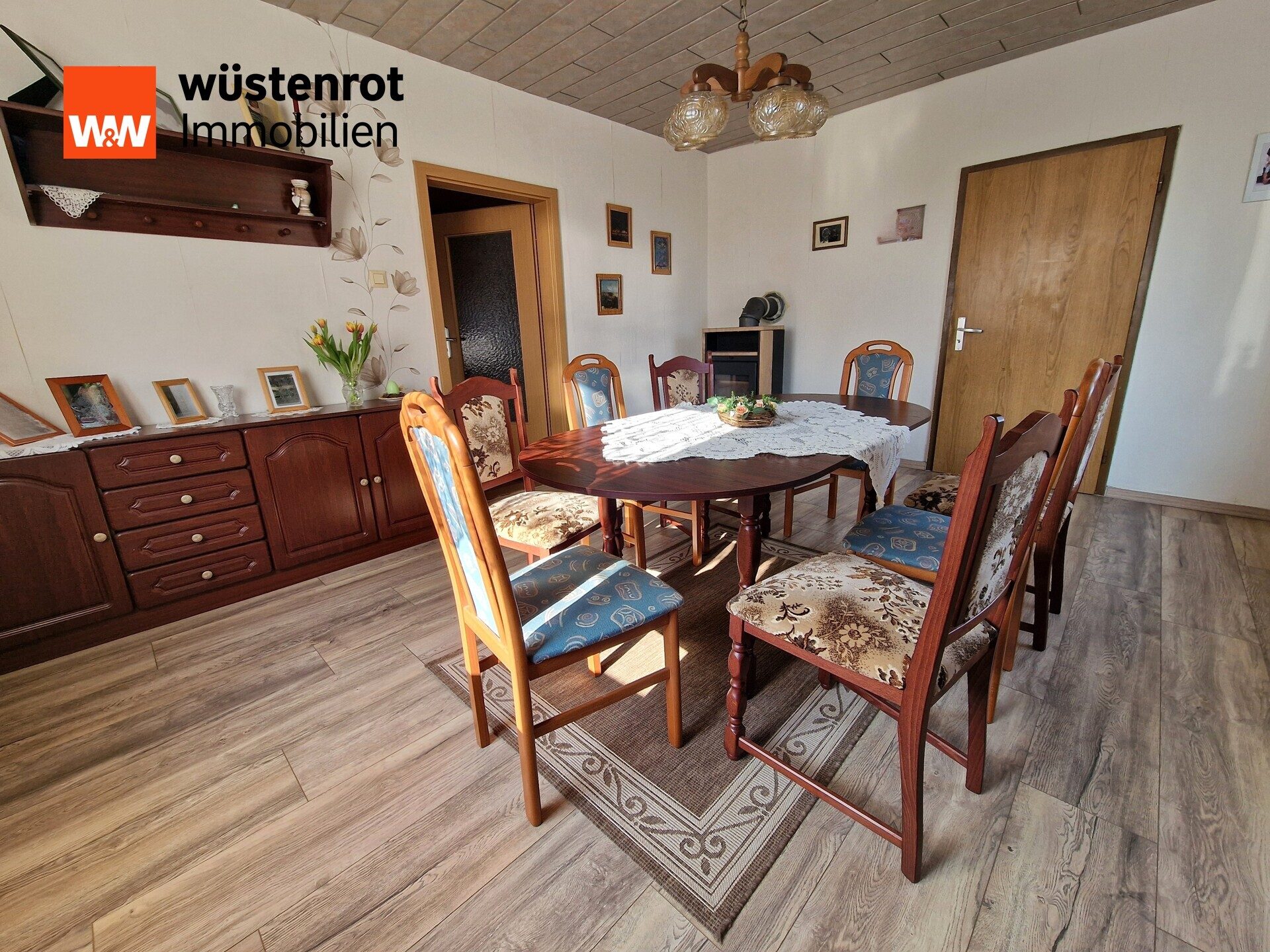 Immobilienangebot - Leuna/ Spergau - Alle - Spergau- Platz für Pferde und Tierhaltung im Bauernhof mit großem Garten