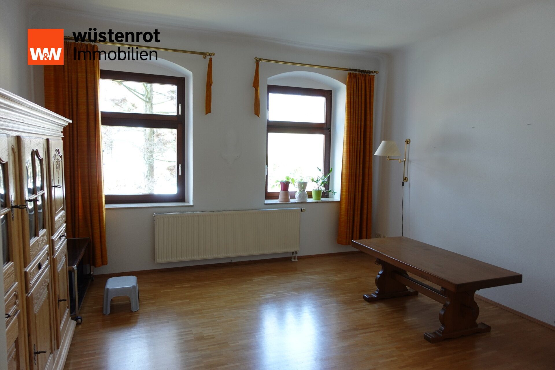 Immobilienangebot - Dresden / Kleinzschachwitz - Alle - Bezugsfertige Altbauwohnung mit vielen Annehmlichkeiten in einer kleinen Gemeinschaft