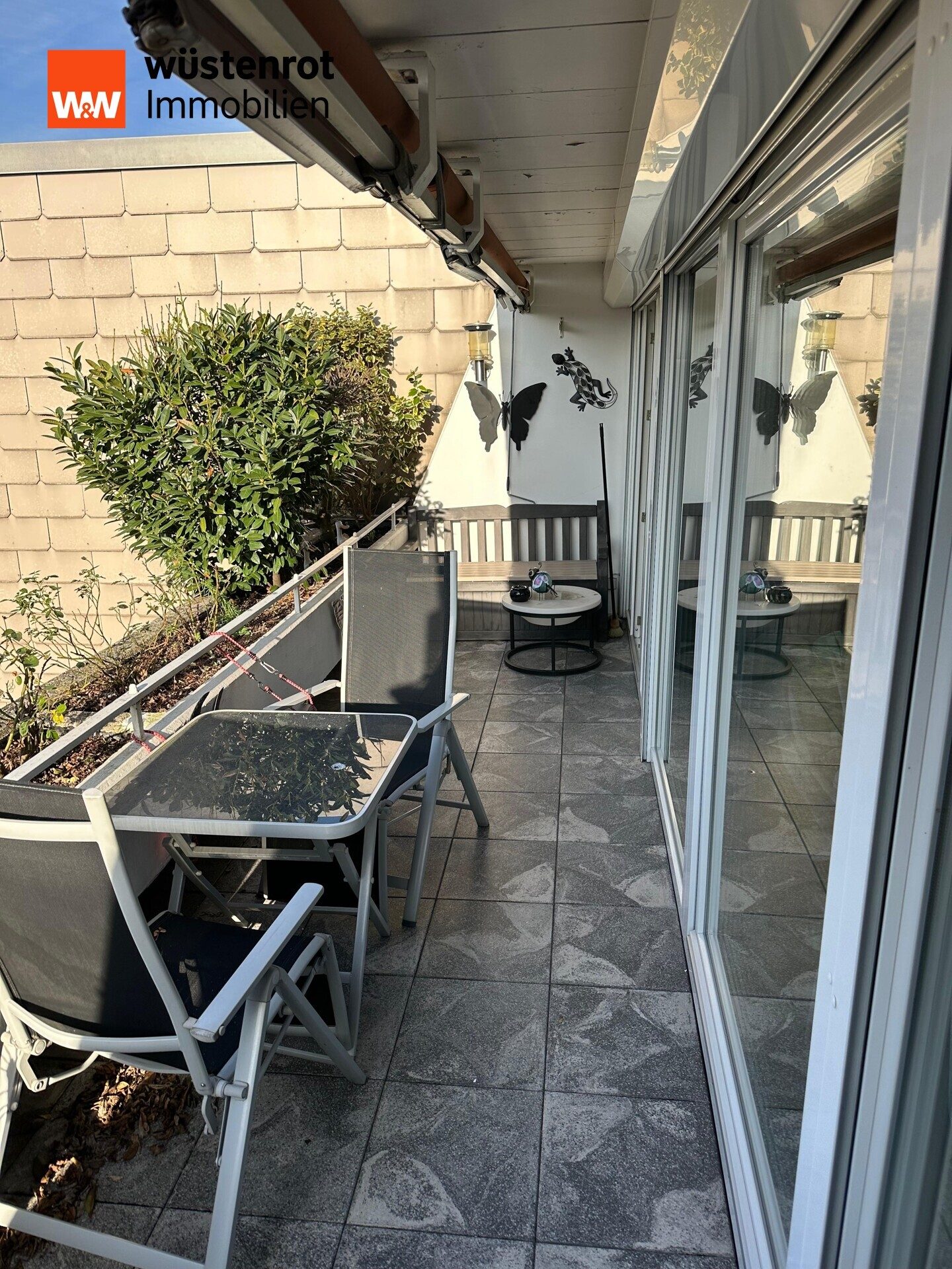 Immobilienangebot - Duisburg / Rumeln-Kaldenhausen - Alle - Ganz oben in guter Lage:
3-Zim.-Wohnung im Terrassenhaus für Junge & Junggebliebene mit TG- Stpl.