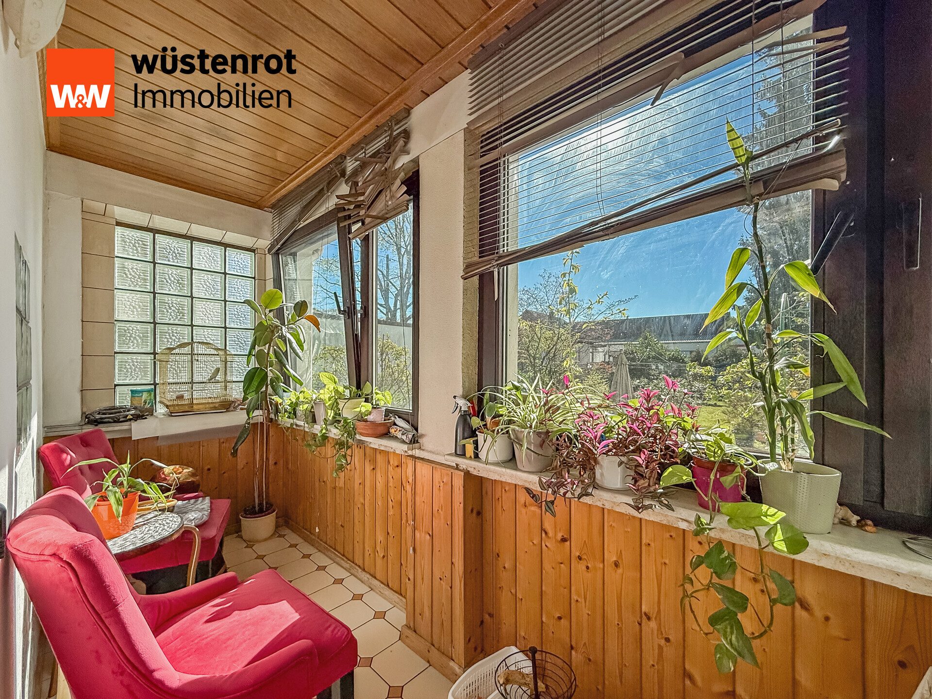 Immobilienangebot - Saarlouis / Roden - Alle - ZFH in Top Lage zu verkaufen. 1. Einheit vermietet, 2. Einheit mit Wohnrecht